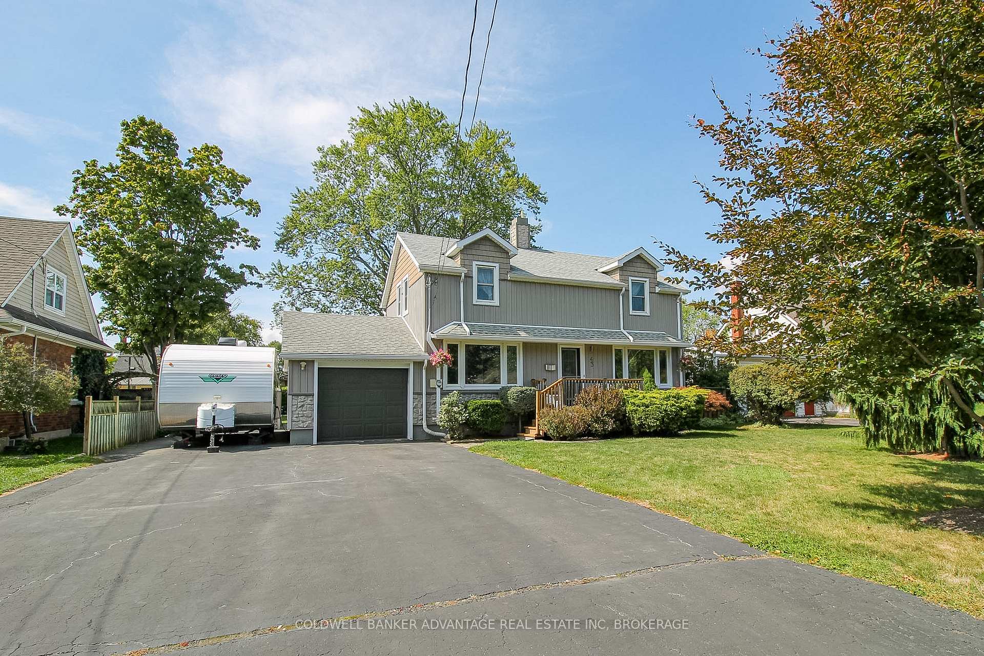 43 Gram Avenue, Welland, ON L3C 1H5 — Welland, Ontario