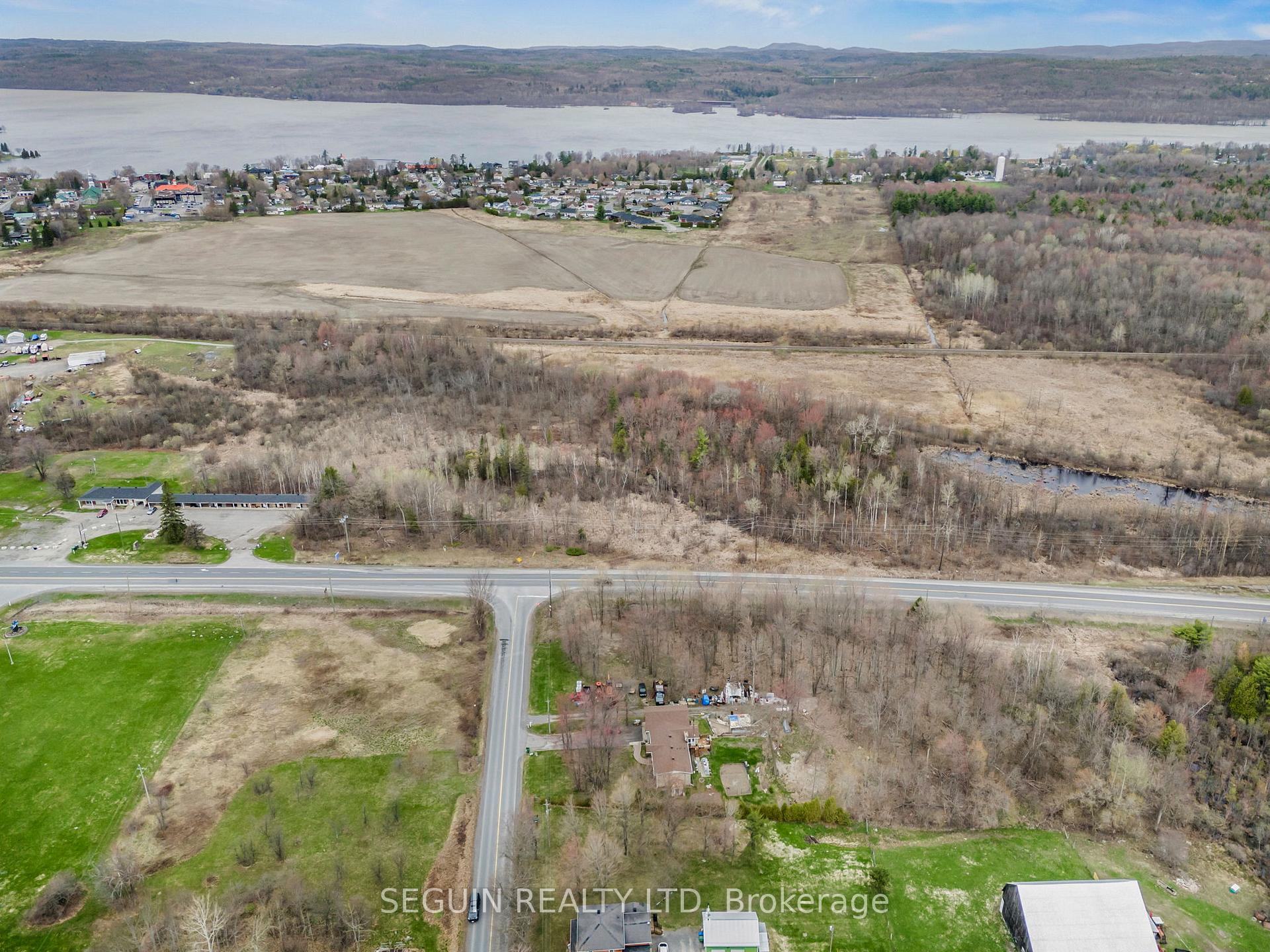 000 County Road 17 Road, Champlain — photo 4 of 5