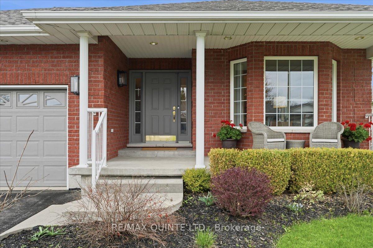 46 Lake Breeze Court, Prince Edward County, ON K0K 3L0 — Prince Edward County, Ontario