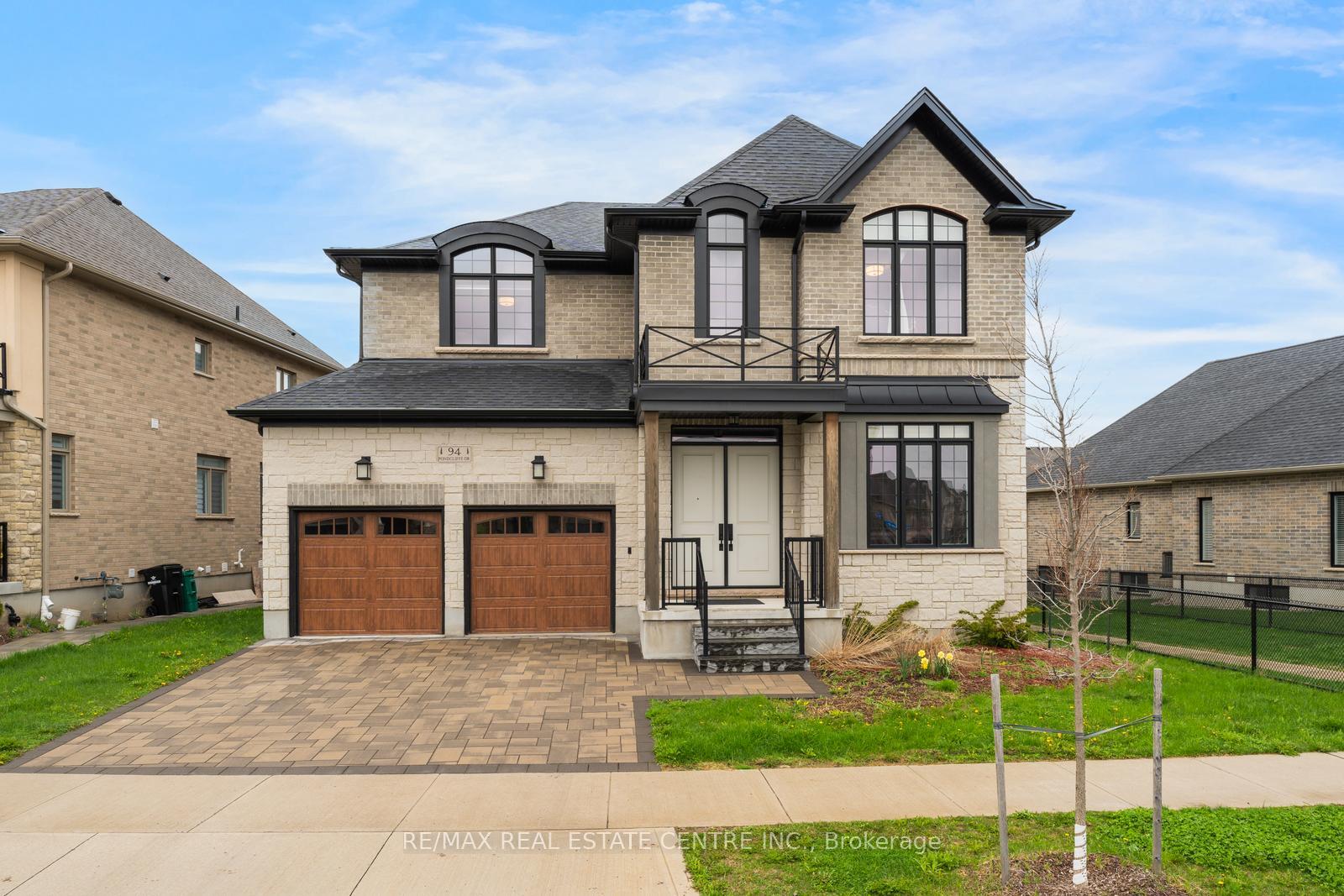 94 Pondcliffe Drive, Kitchener, ON N2R 0M3