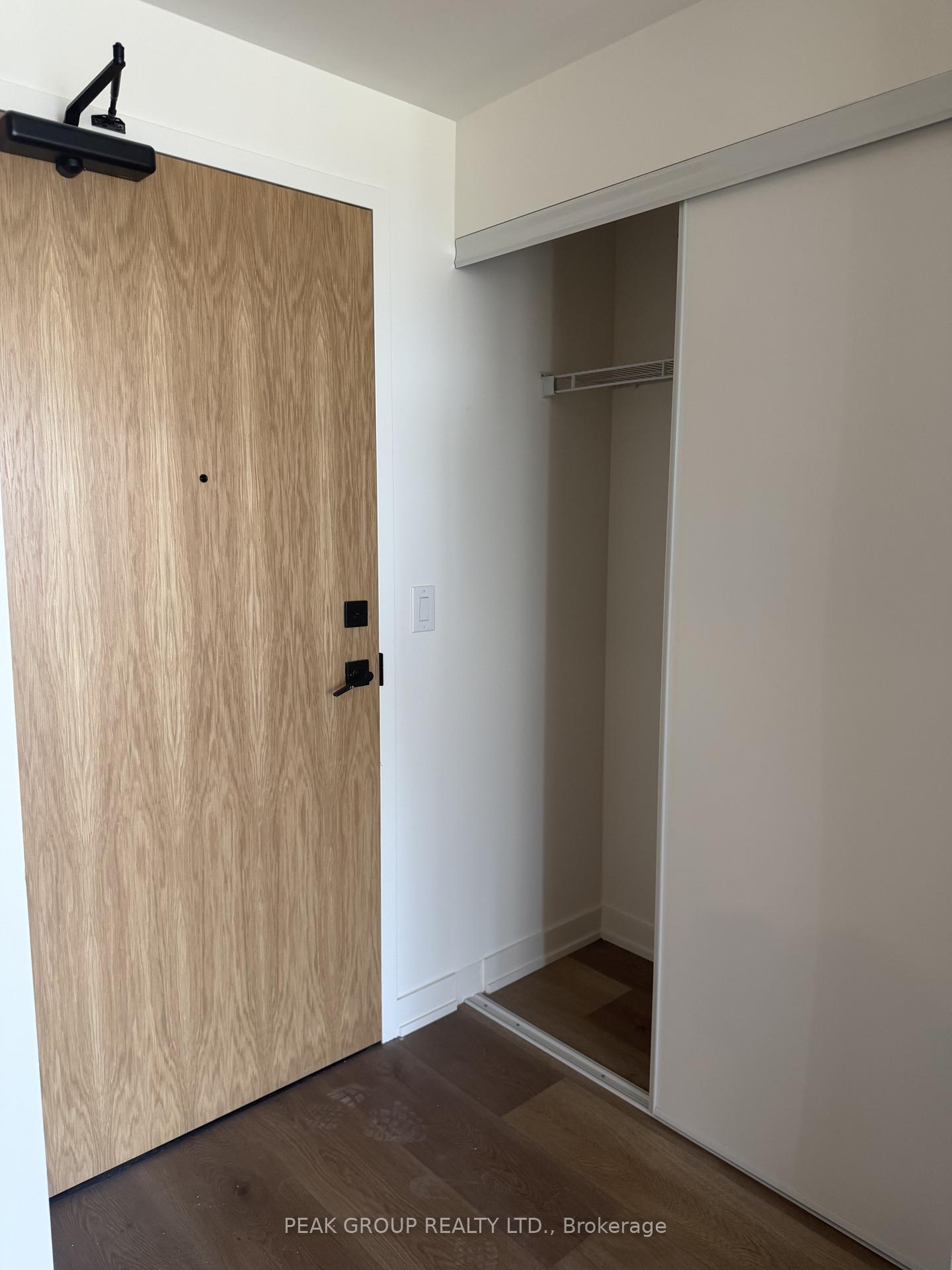 33 Erie Avenue Unit # 814, Brantford — photo 4 of 5