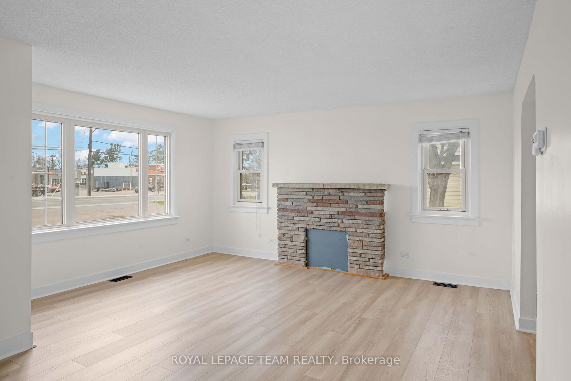 residential Property Image no.1