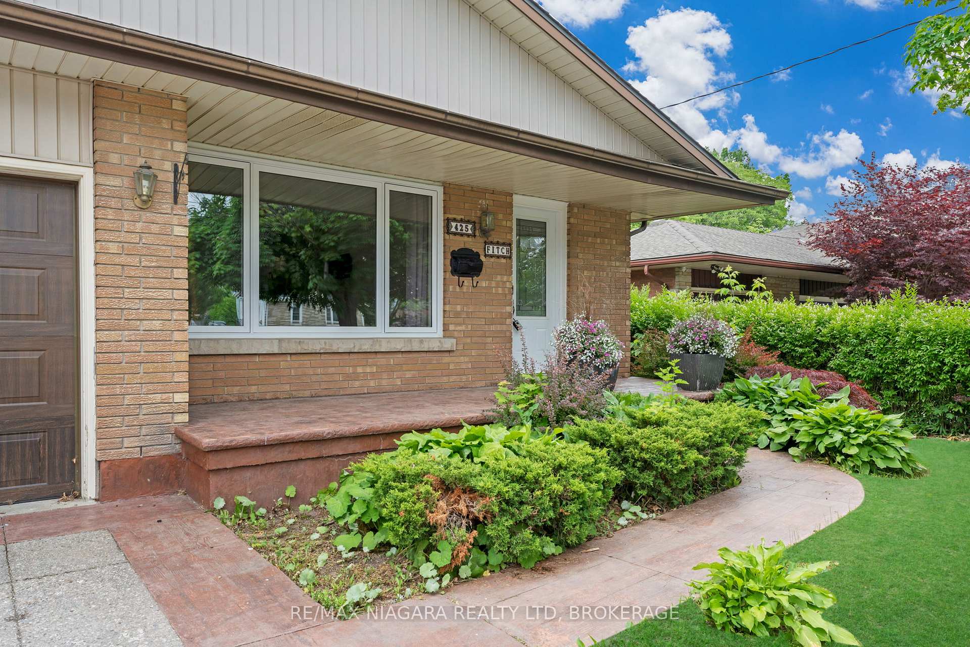 425 Fitch Street, Welland — photo 3 of 5