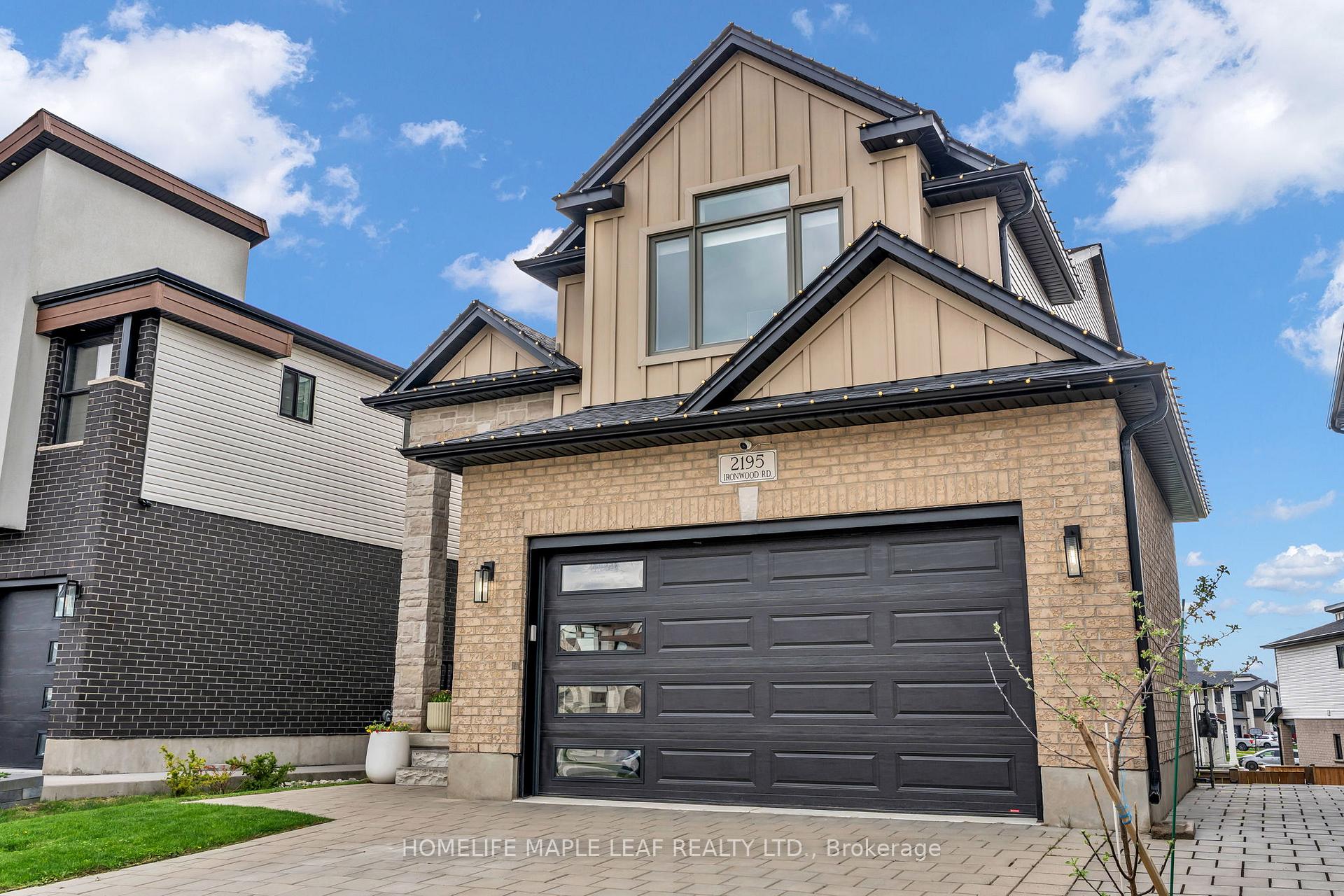 2195 Ironwood Road, London South — photo 2 of 5