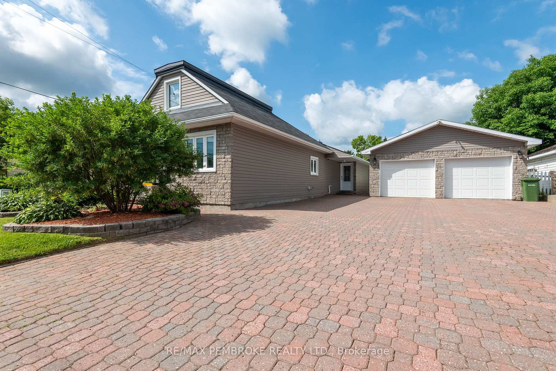 residential Property Image no.1
