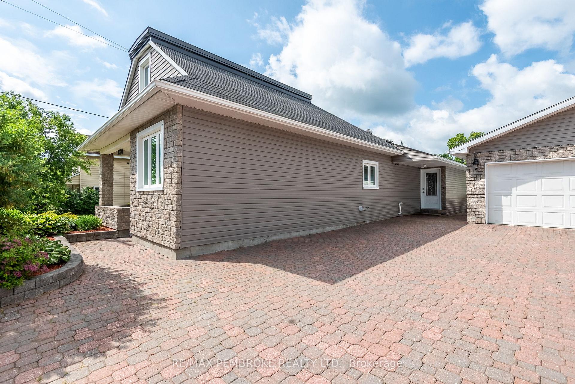 residential Property Image no.1