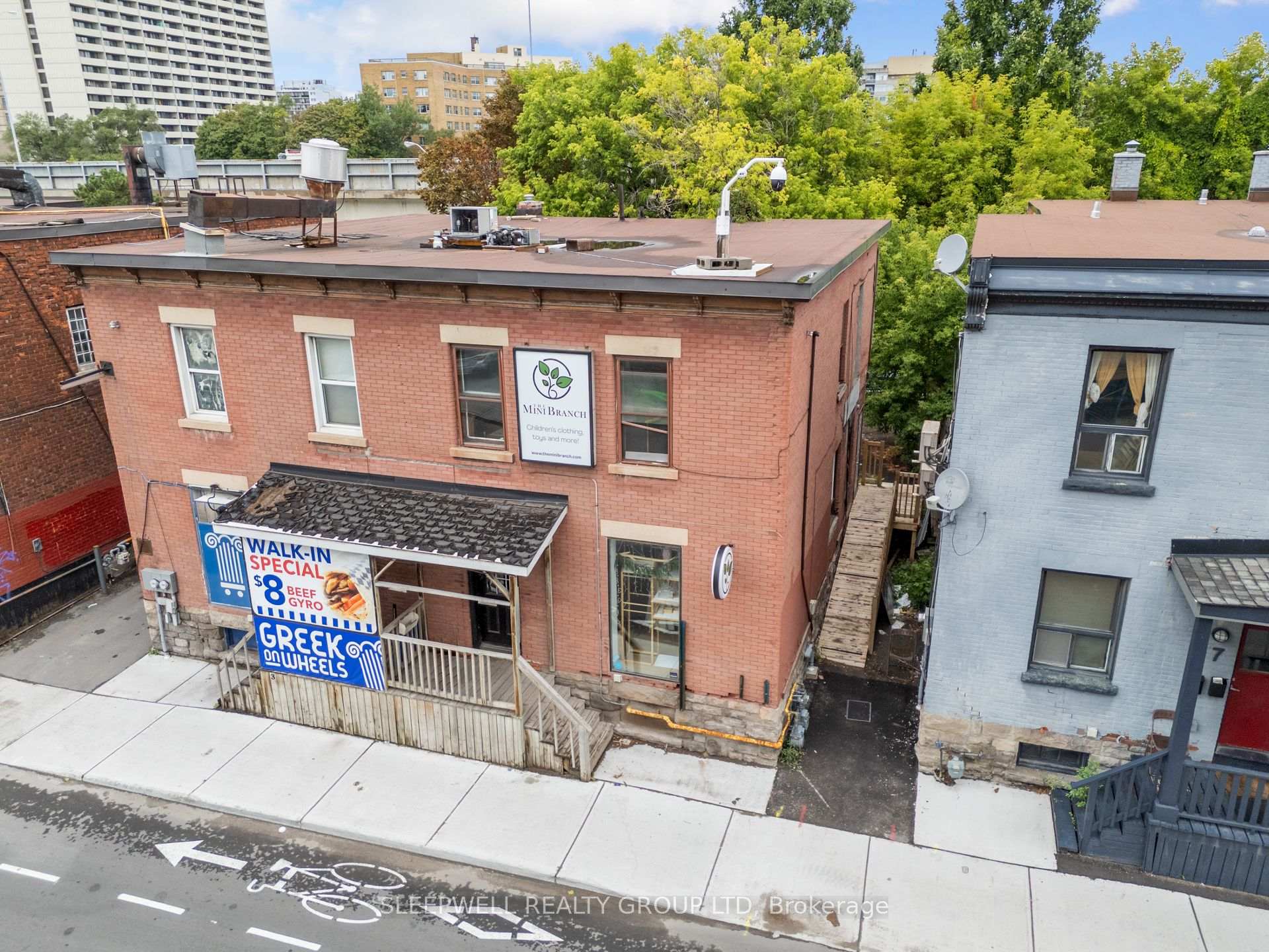 5 Hawthorne Avenue, Glebe - Ottawa East and Area — photo 2 of 4