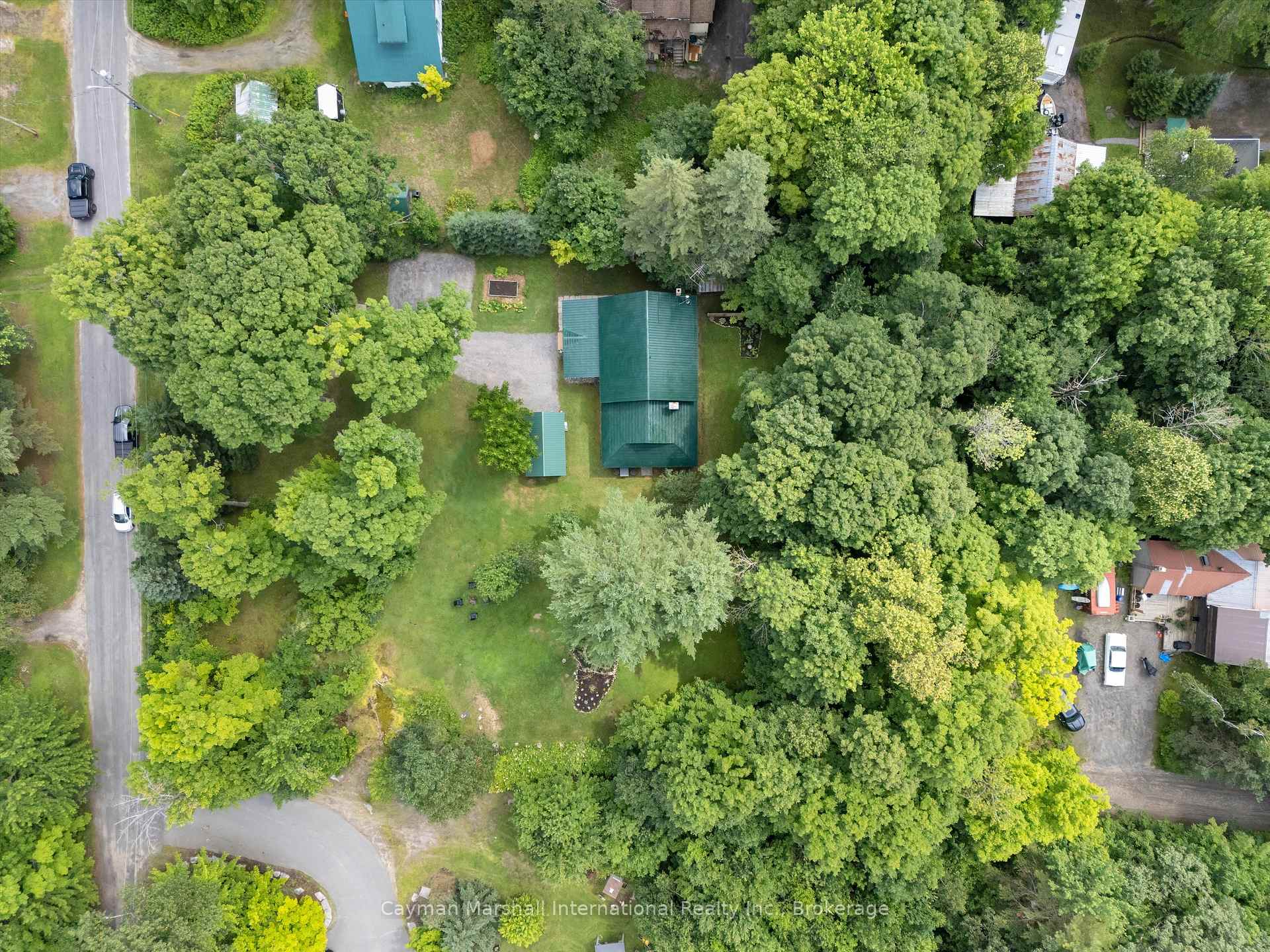 15 Victoria Street, Seguin — photo 2 of 5