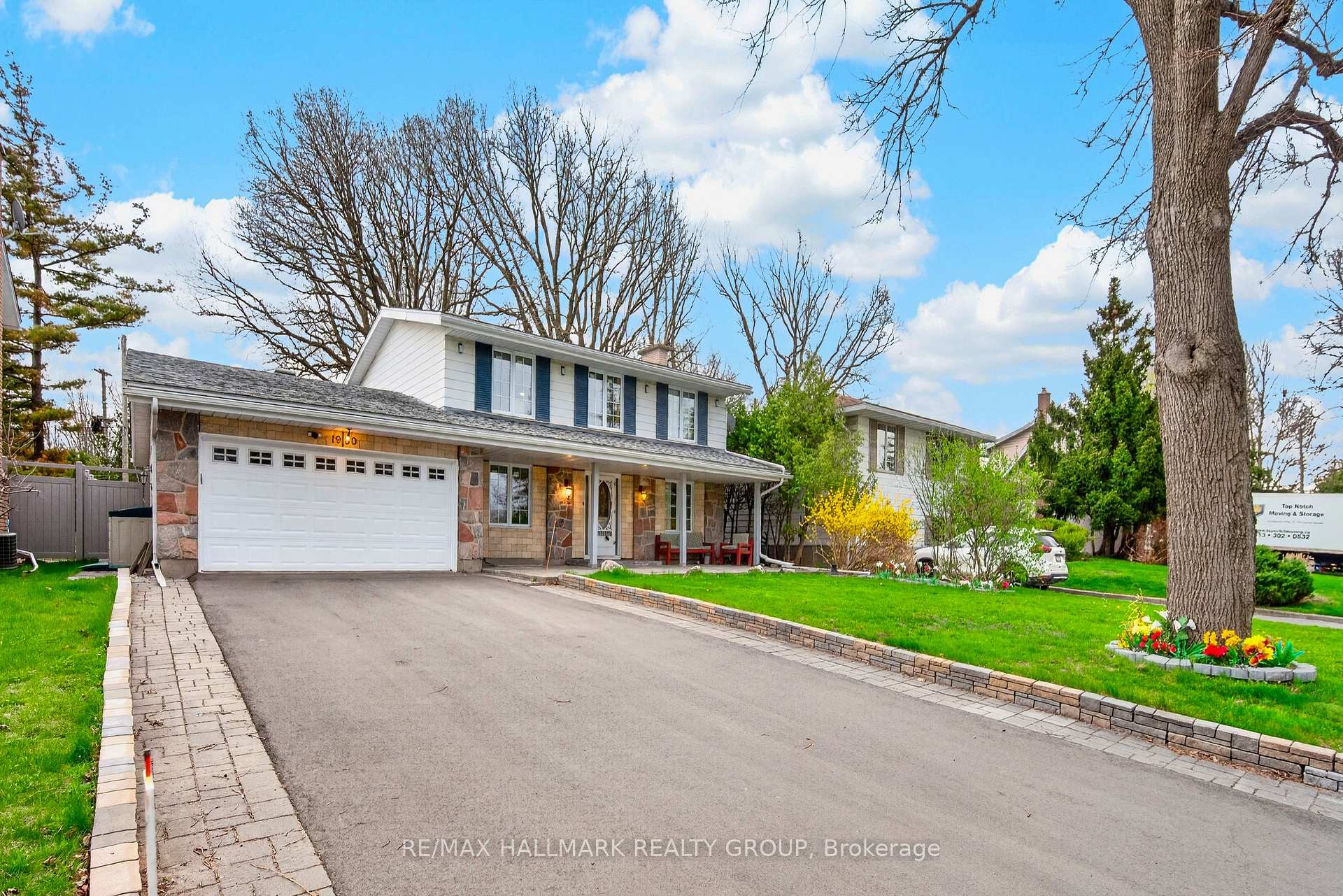 1930 Southampton Court, Belair Park - Copeland Park and Area, ON K2C 0W4