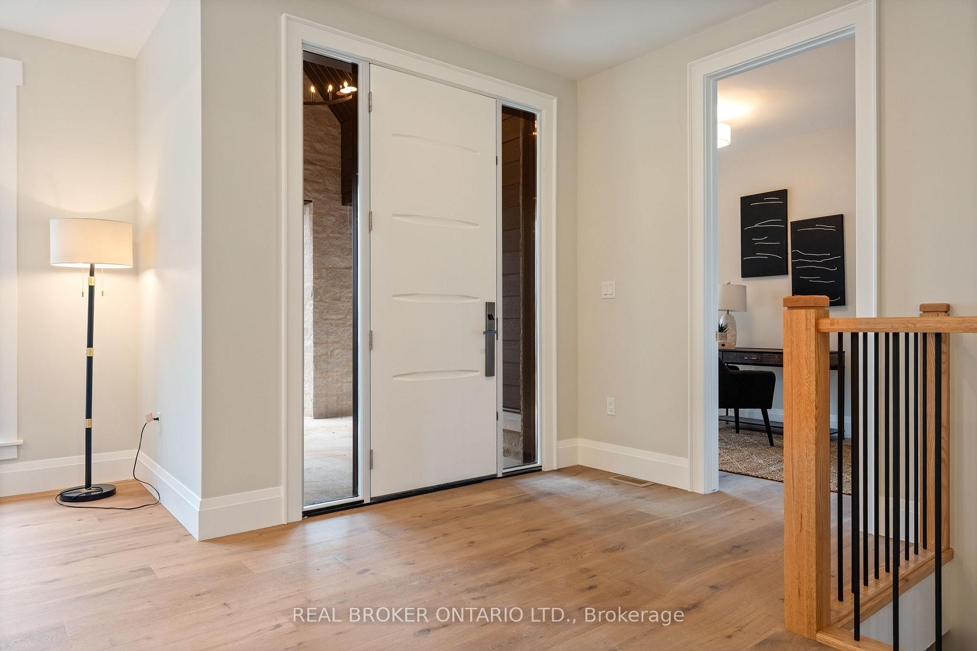 11 Concession 13 Townsend Road, Norfolk — photo 2 of 5