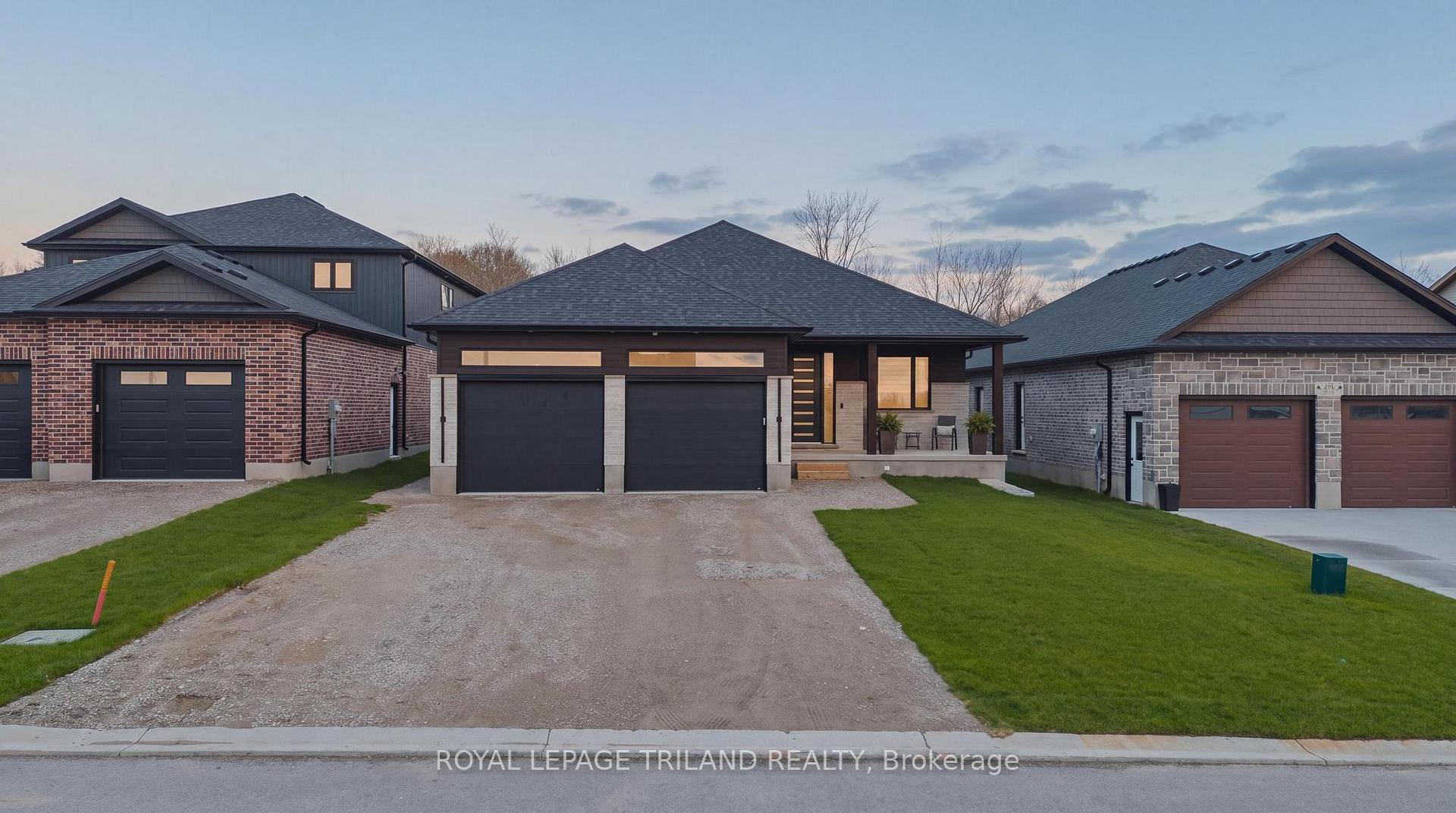 62 Avery Place, Perth East, ON N0K 1M0