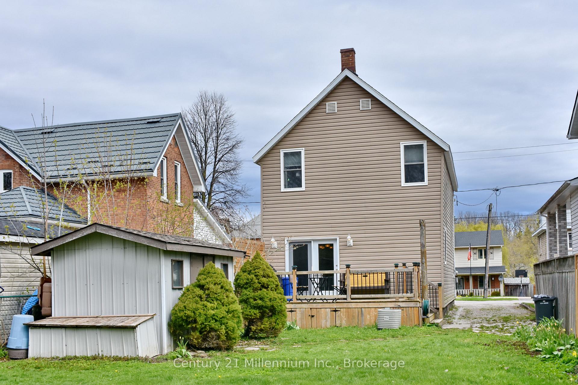 501 14th Street W, Owen Sound — photo 3 of 5