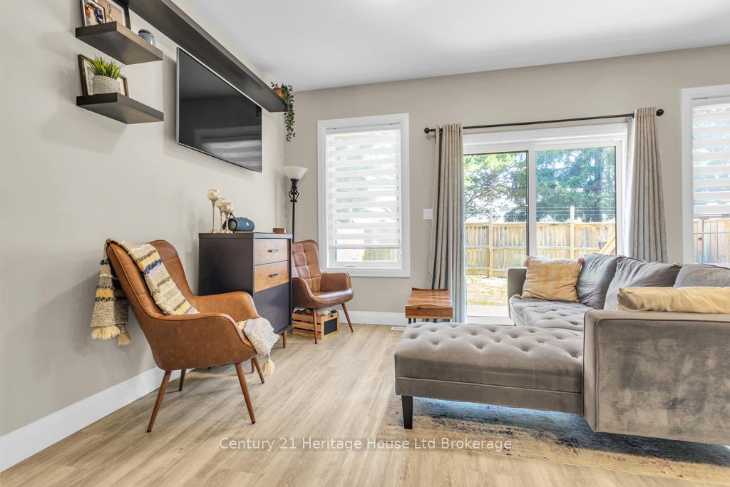 360 Quarter Town Line 504, Tillsonburg — photo 2 of 5