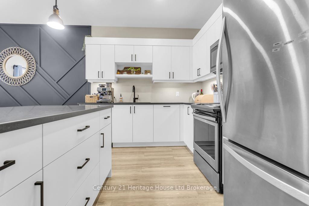 360 Quarter Town Line 504, Tillsonburg — photo 5 of 5