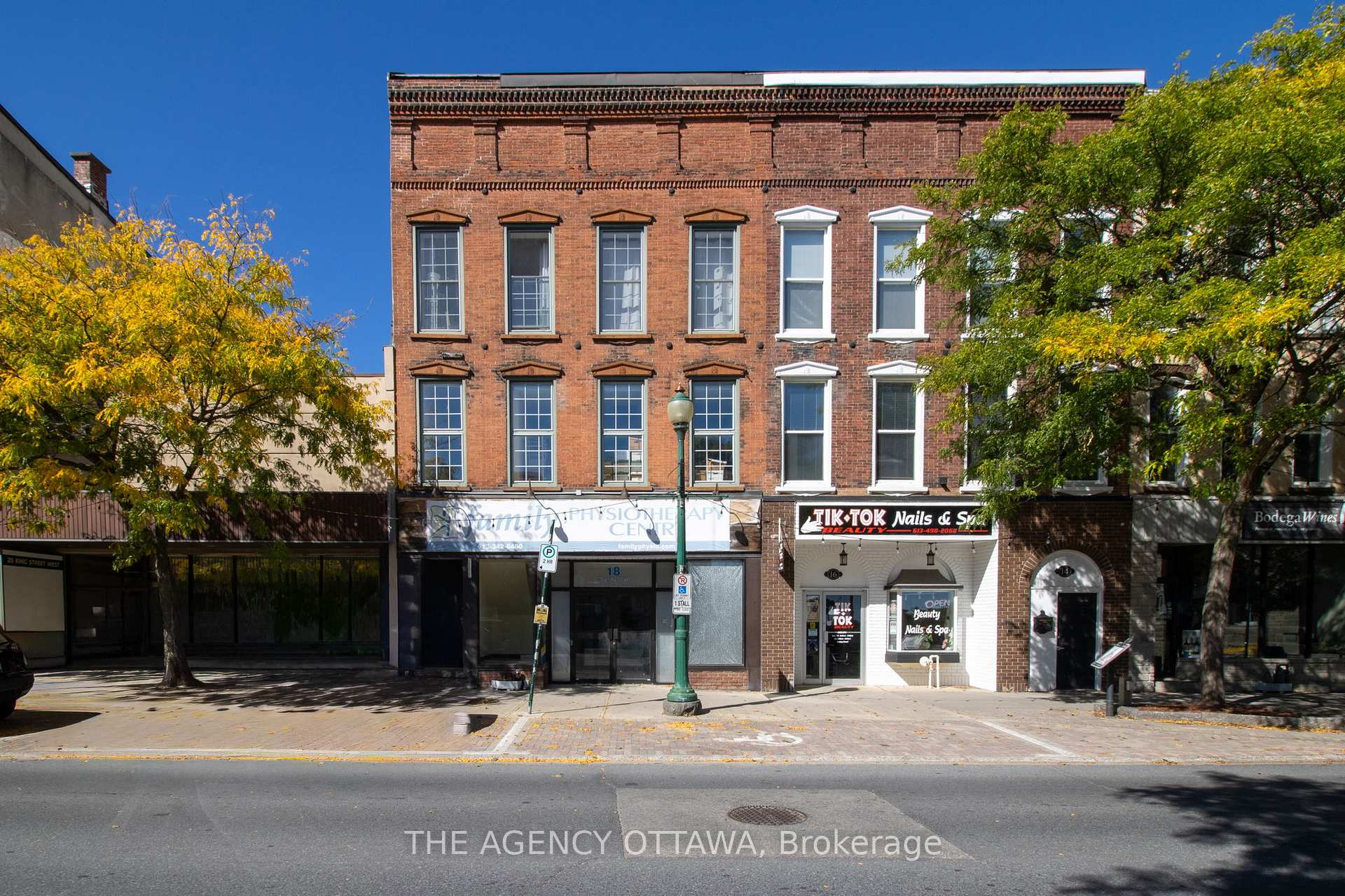 18 King Street W 1, Brockville, ON K6V 3P6