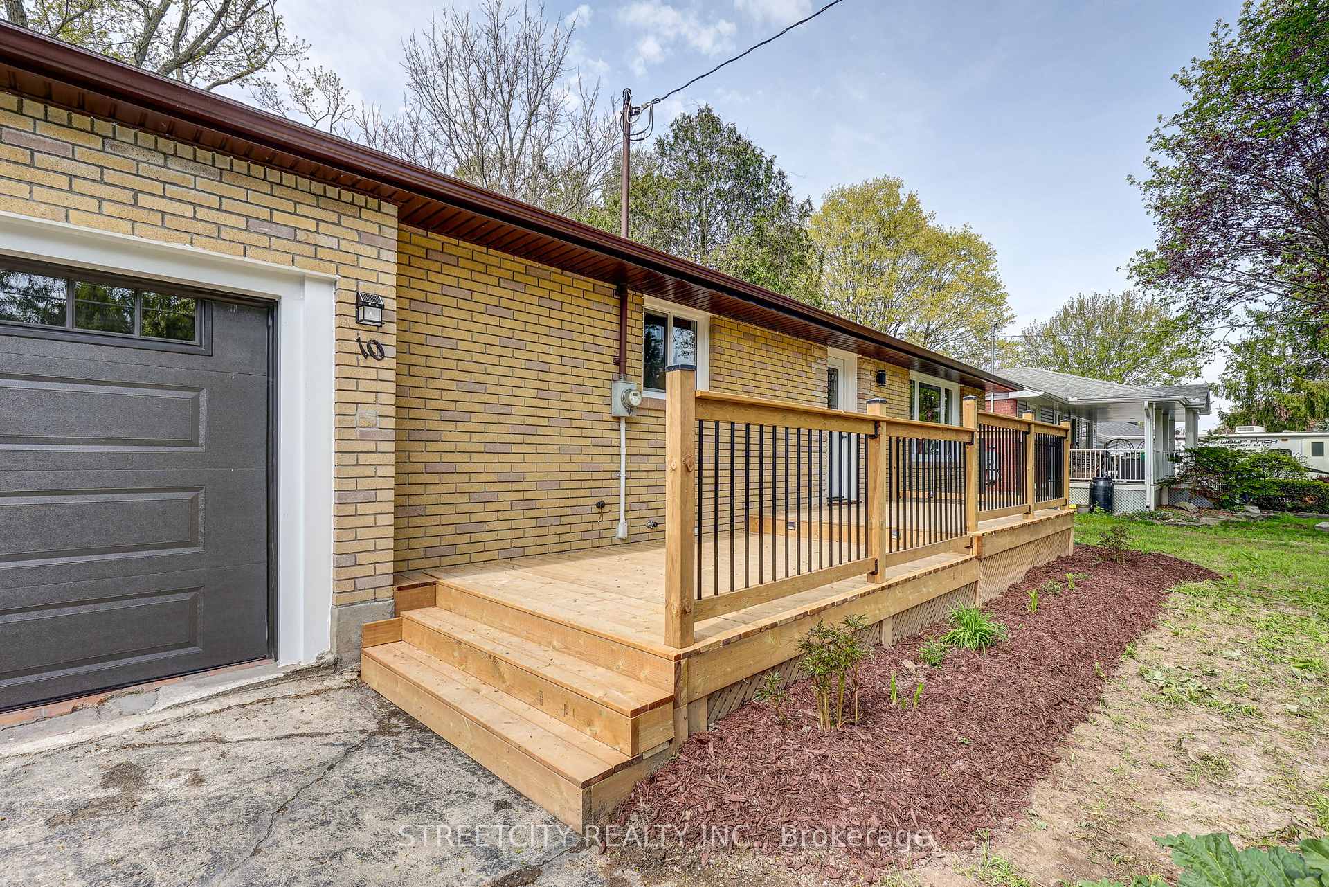 10 Vineden Drive, Central Elgin — photo 3 of 5