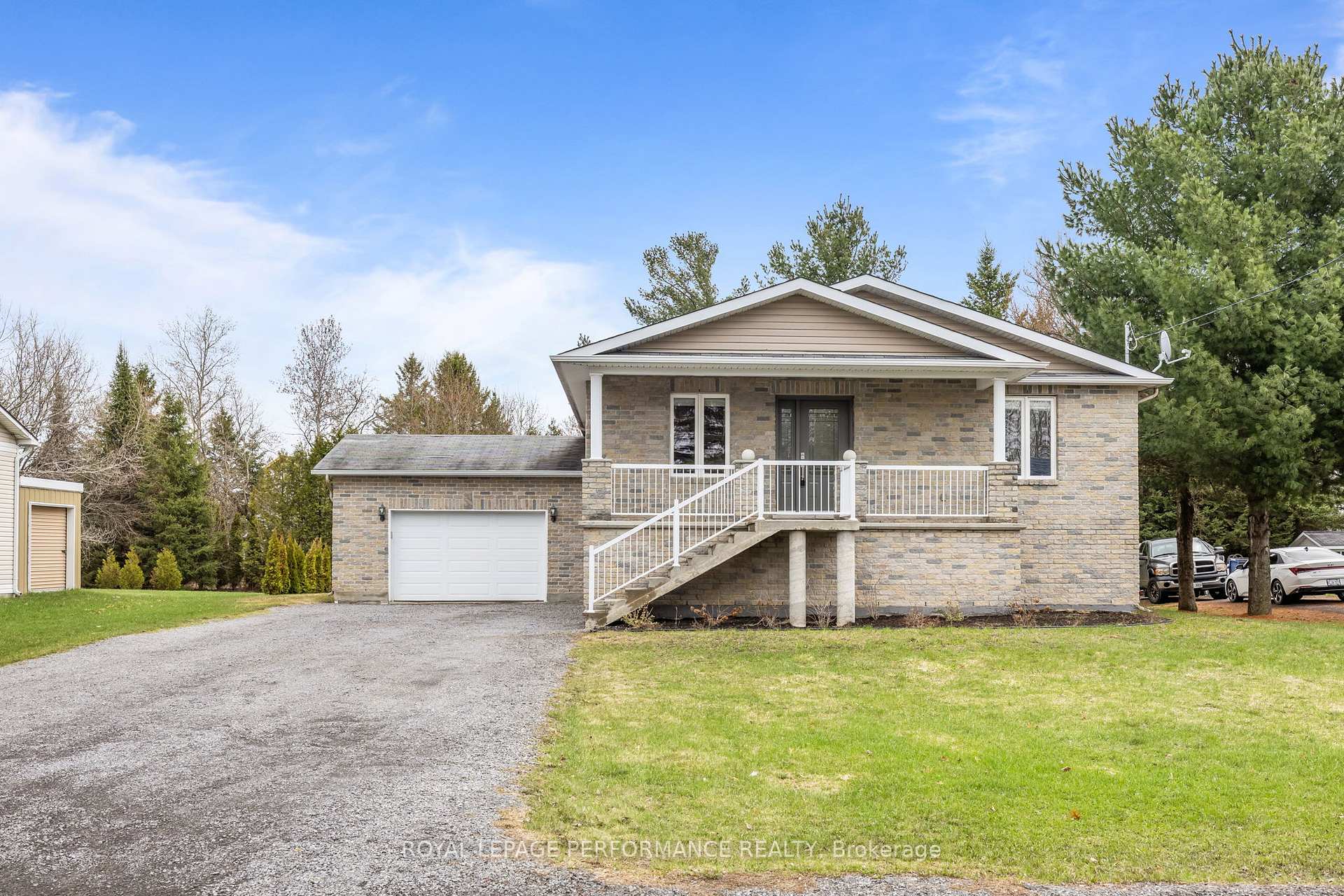 14 Maria Street, Casselman, ON K0A 1M0