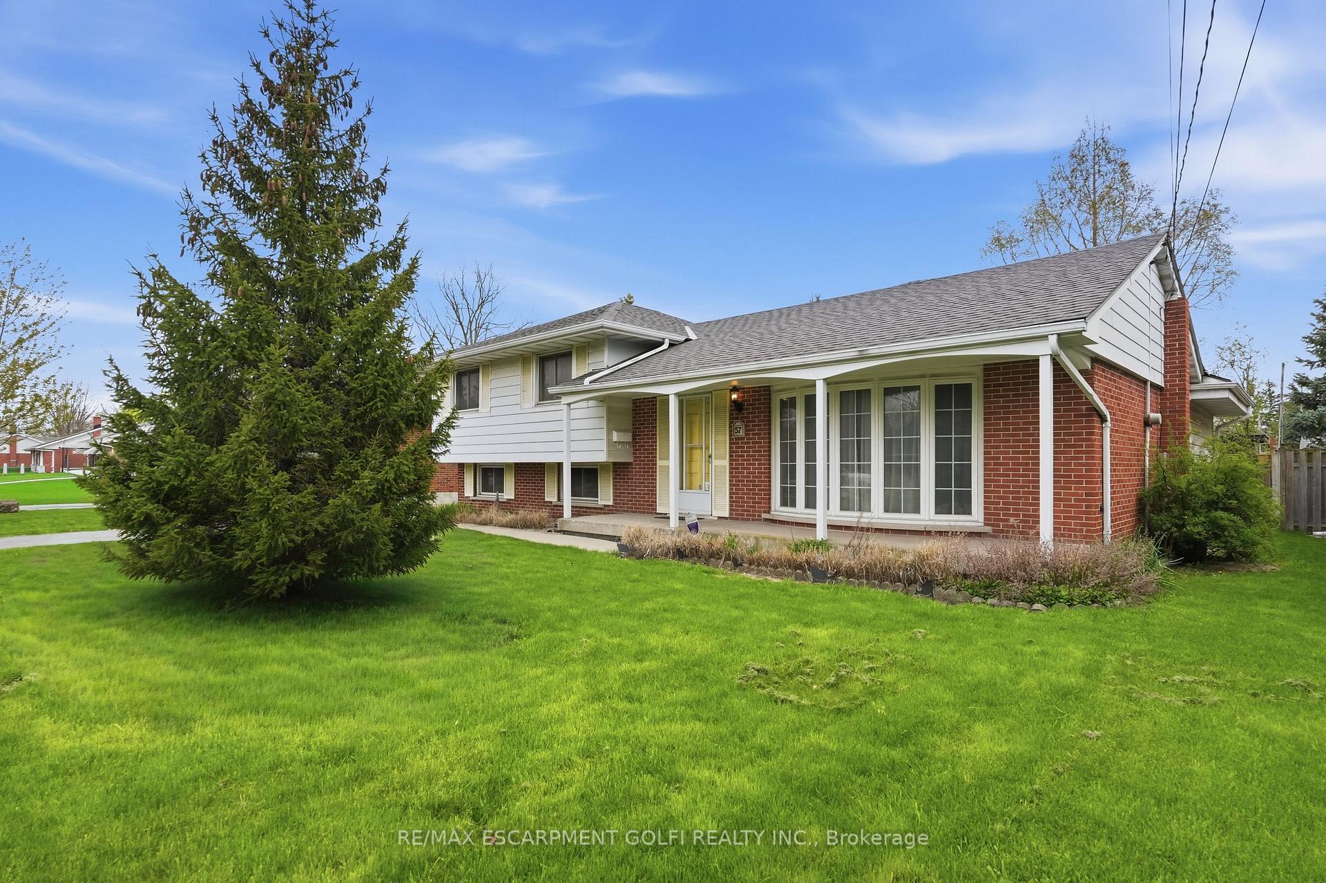 57 Galbraith Drive, Hamilton, ON L8G 2A1