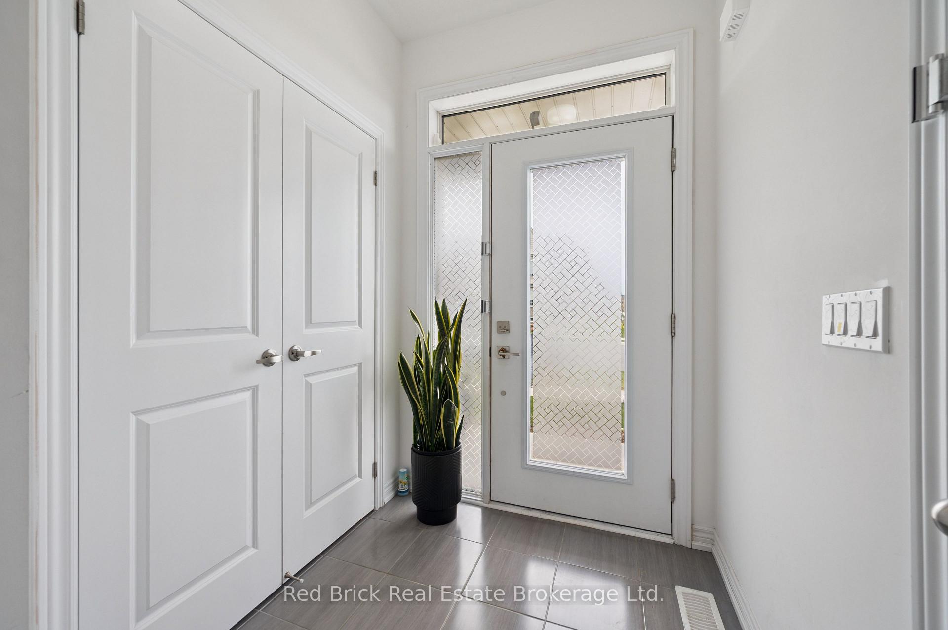 223 Farley Road W, Centre Wellington — photo 4 of 5