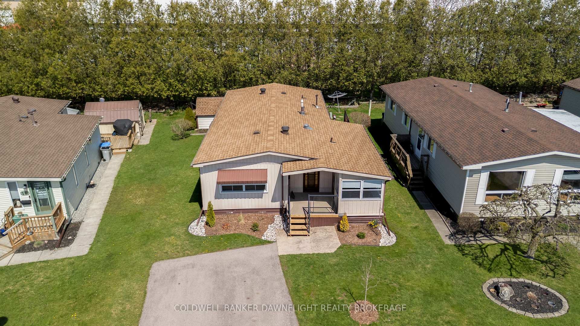 12 Redford Drive, South Huron — photo 3 of 5