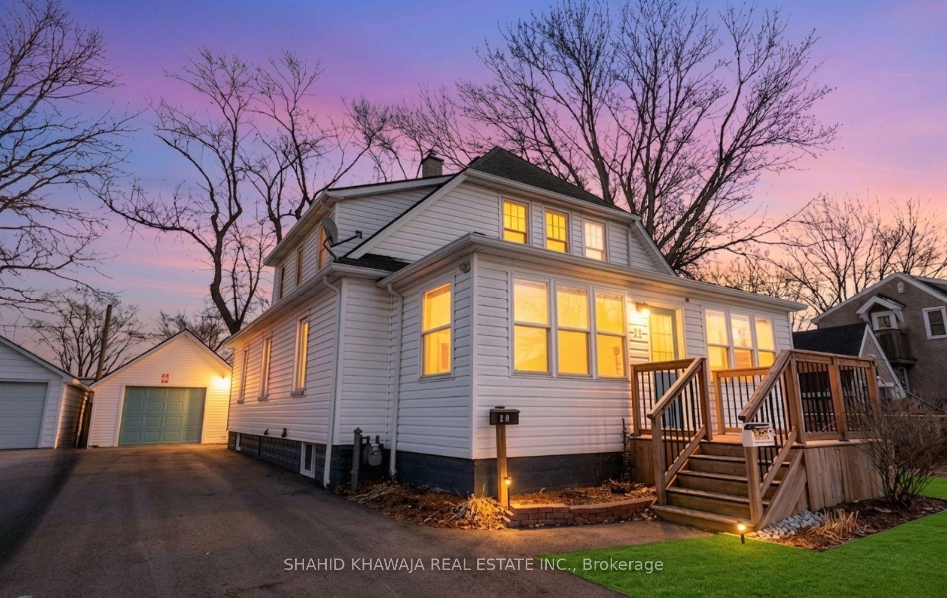 22 Lyons Avenue, Welland, ON L3B 1L7 — Welland, Ontario
