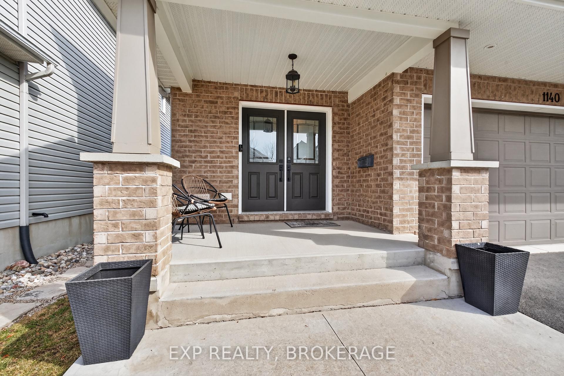 1140 ESCALA Crescent, Kingston — photo 2 of 5