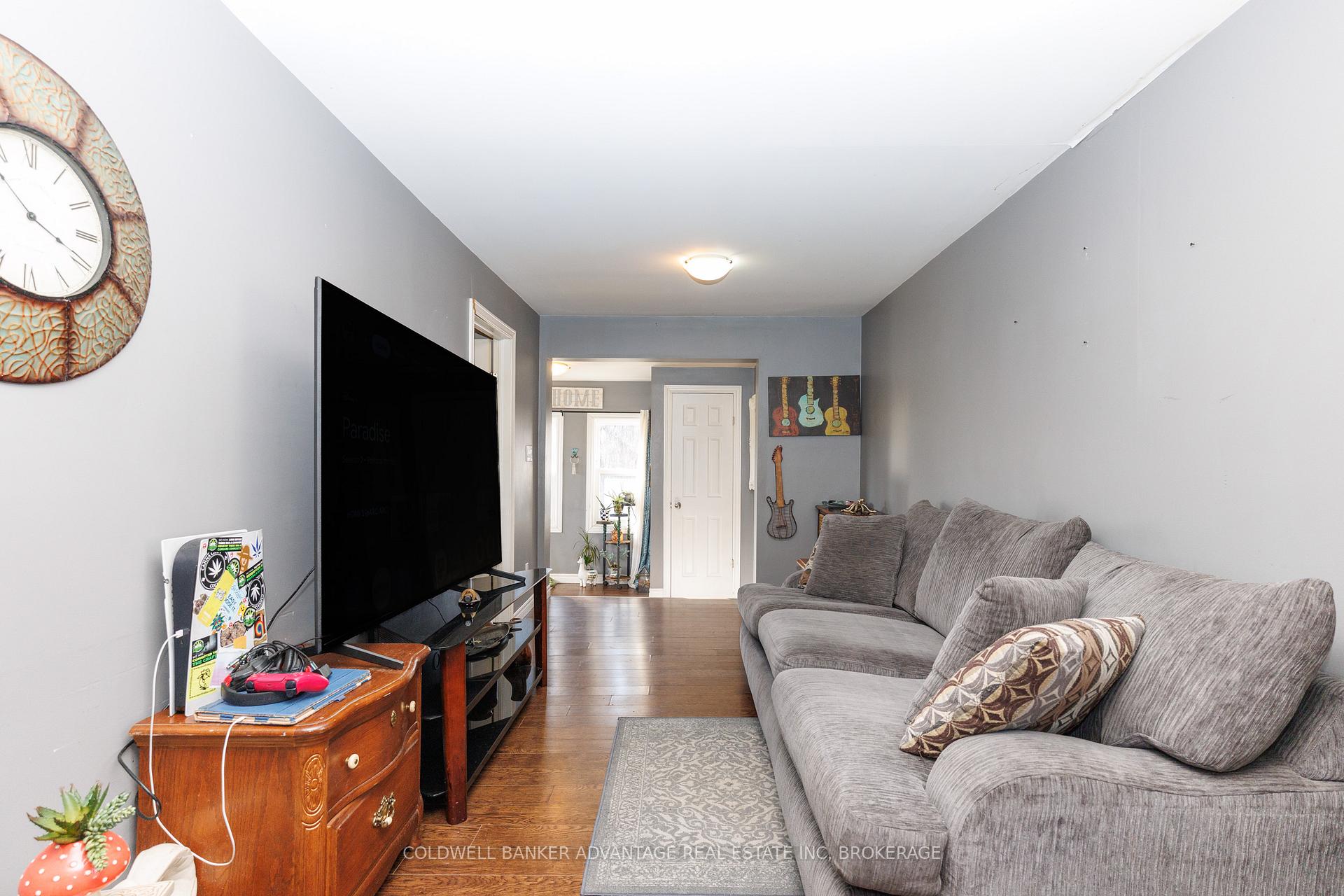 108 Burgar Street, Welland — photo 4 of 5