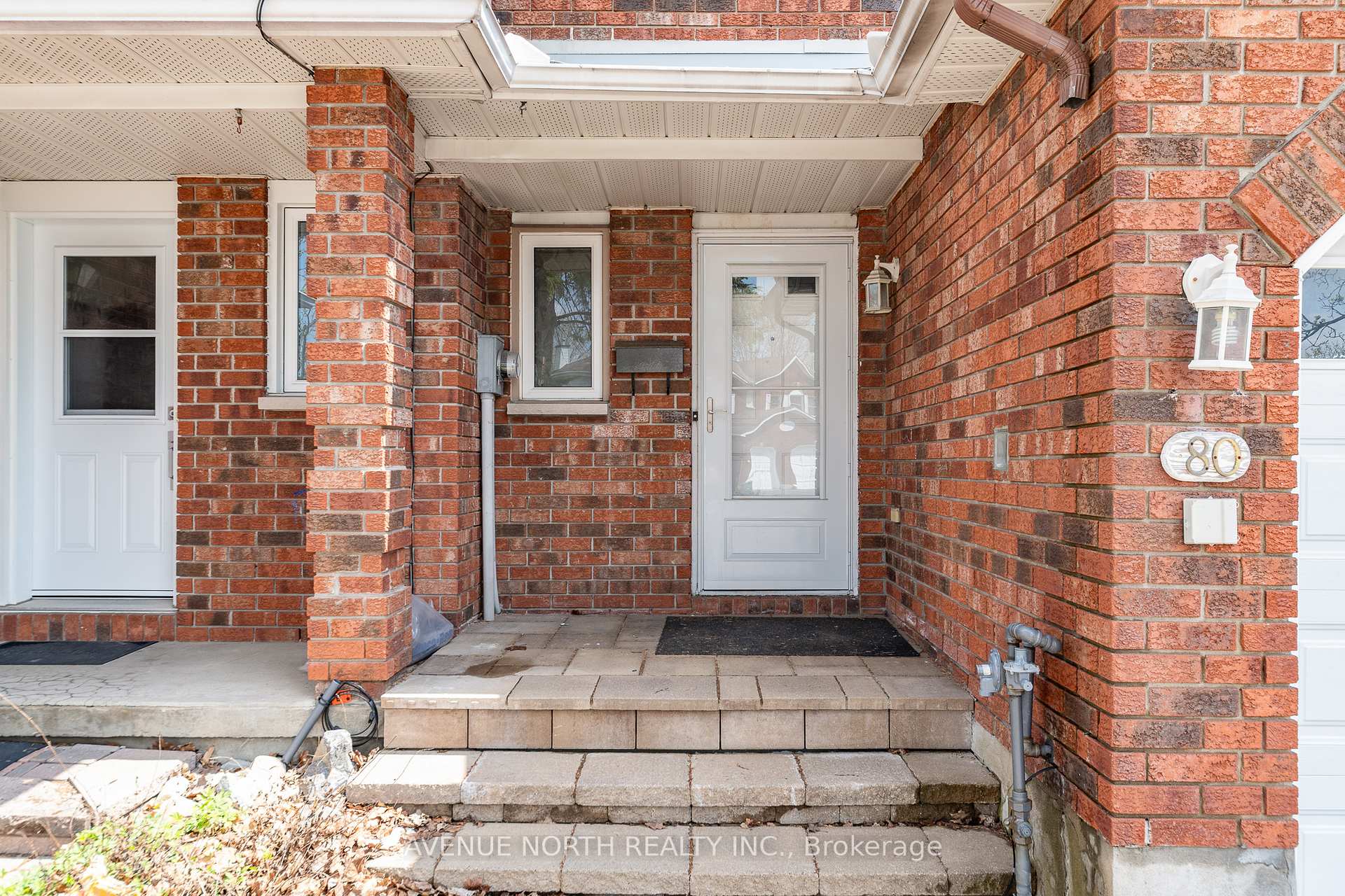 80 WOODBURY Crescent, Hunt Club - South Keys and Area — photo 2 of 5