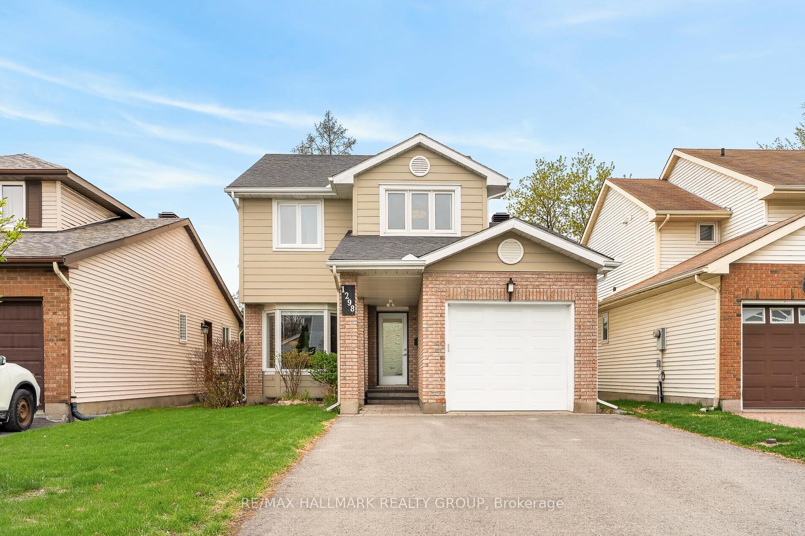 1298 Famlit Court, Beacon Hill North - South and Area, ON K1J 9A1 — Beacon Hill North - South and Area, Ontario