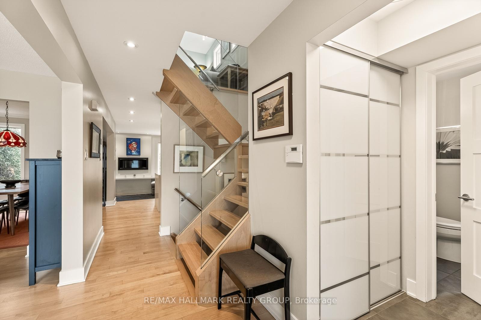 1298 Famlit Court, Beacon Hill North - South and Area — photo 5 of 5