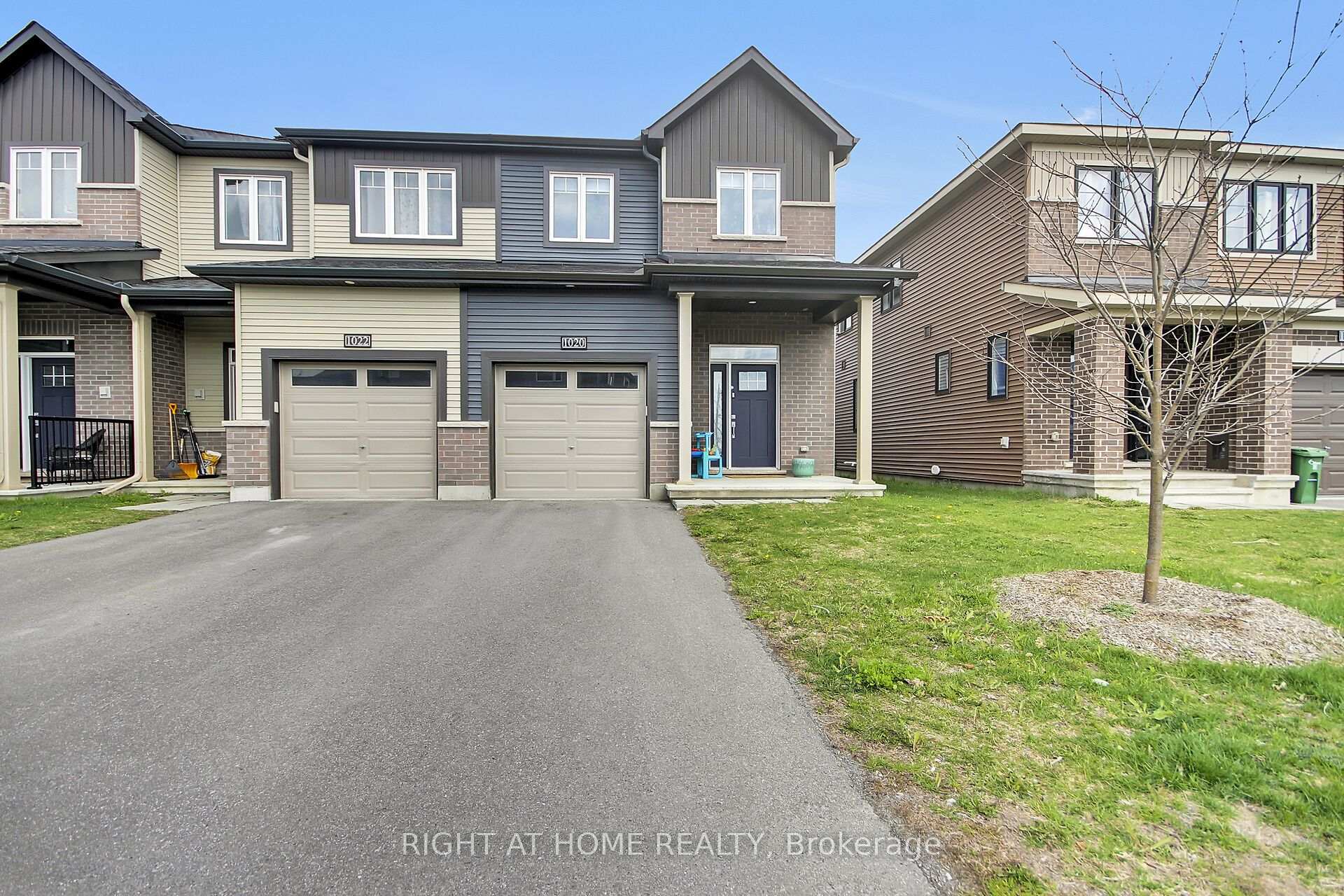 1020 Ballyhale Heights, Barrhaven, ON K2J 6Y6