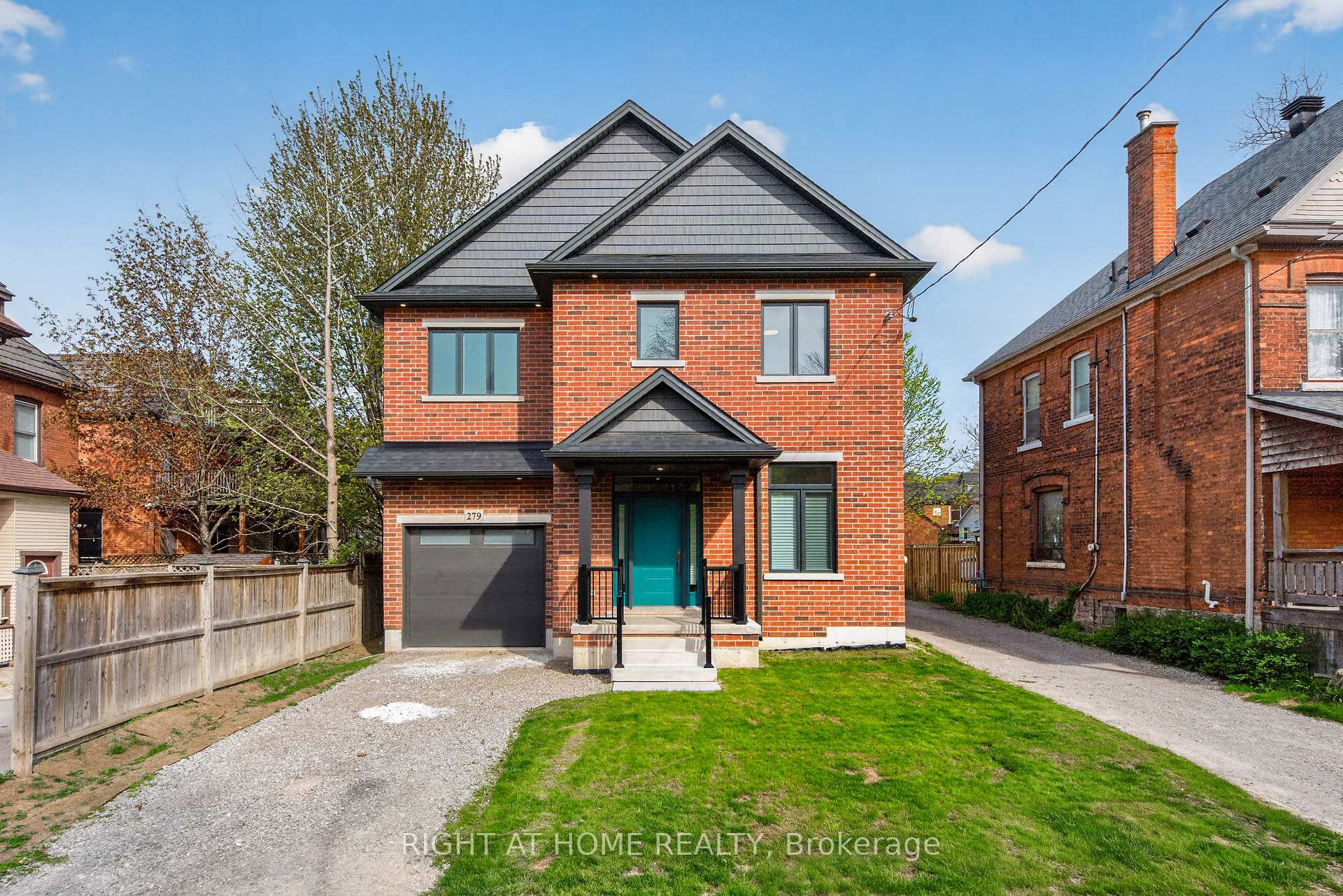 279 Hess Street S, Hamilton, ON L8P 3P6