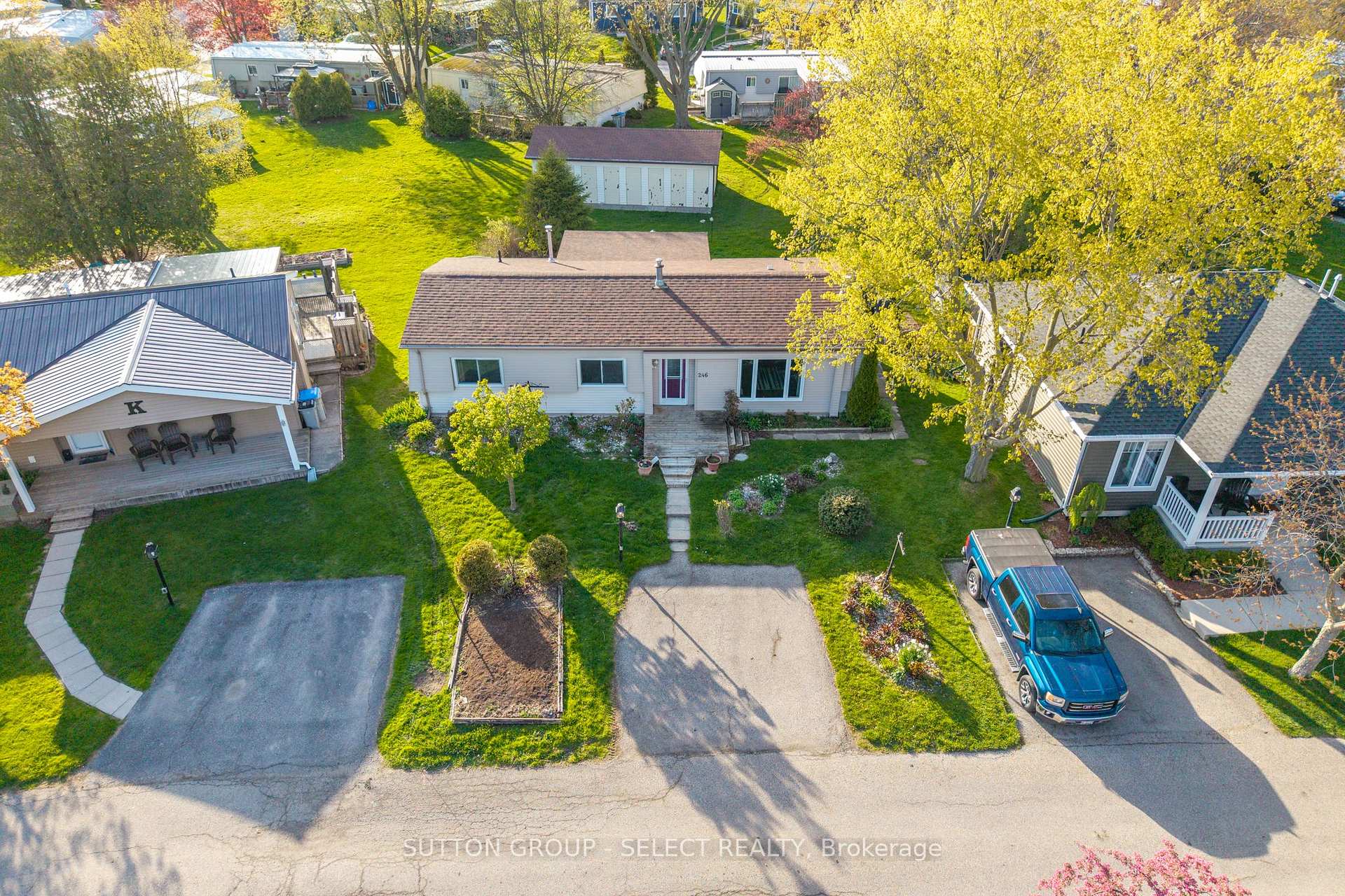 246 Southwinds Court, South Huron, ON N0M 1T0 — South Huron, Ontario