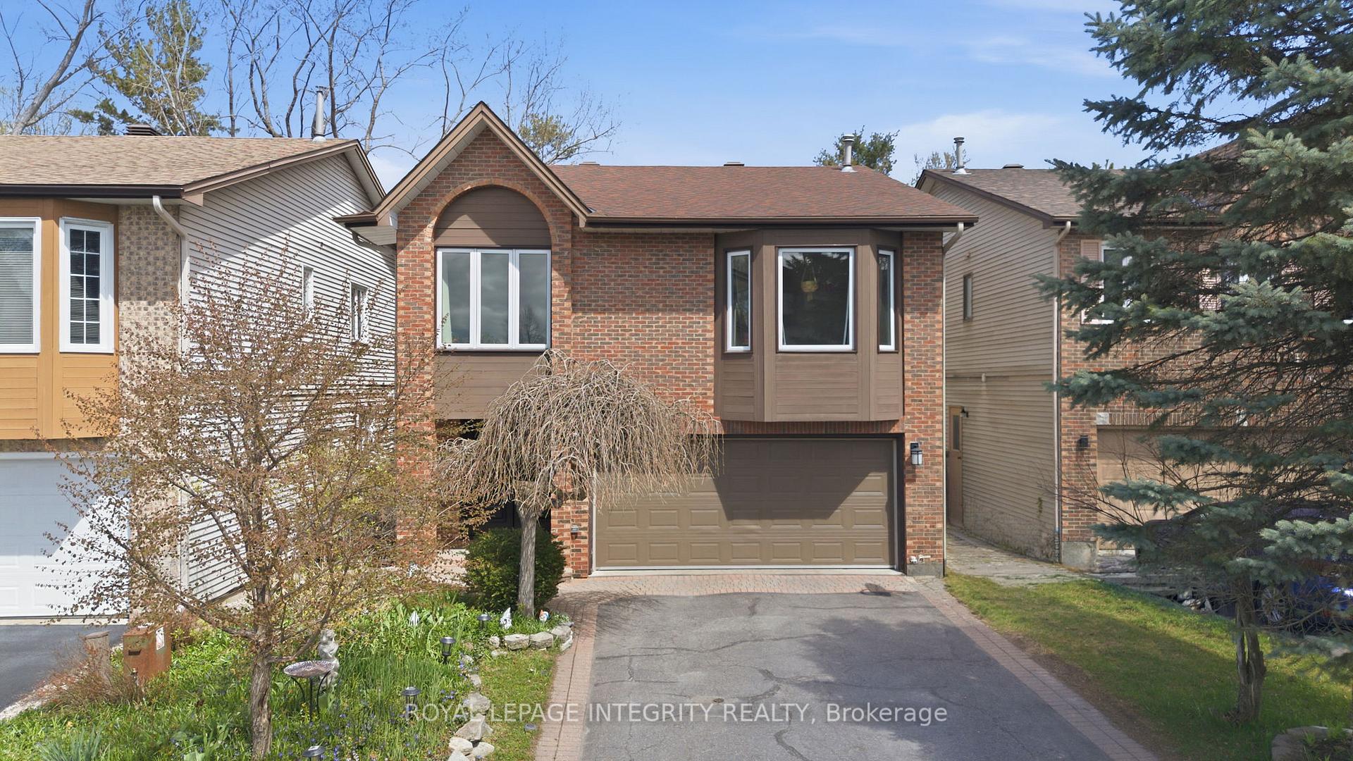 4 Hackett Street, Hunt Club - Windsor Park Village and Area, ON K1V 0P8 — Hunt Club - Windsor Park Village and Area, Ontario