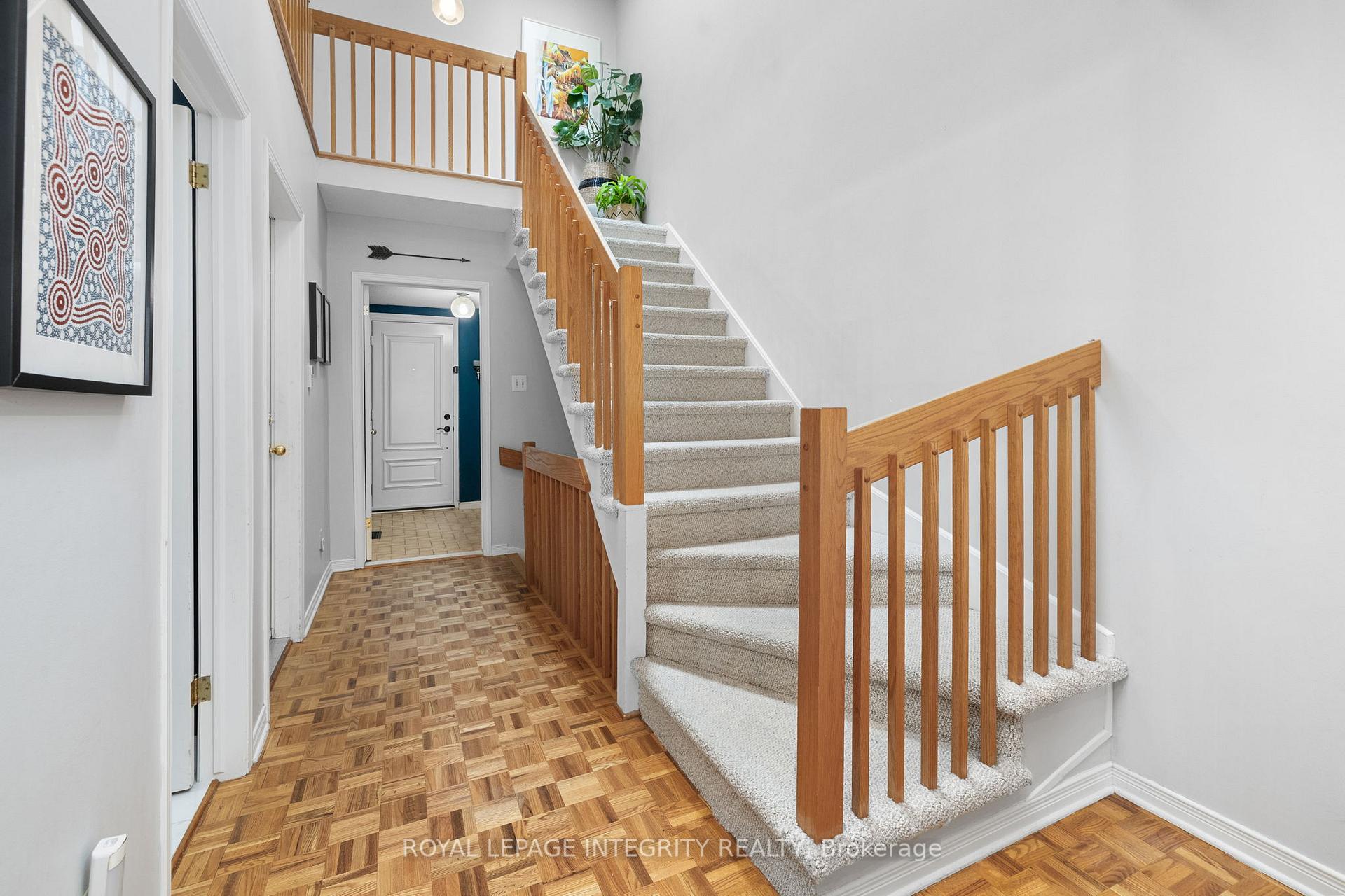 4 Hackett Street, Hunt Club - Windsor Park Village and Area — photo 5 of 5