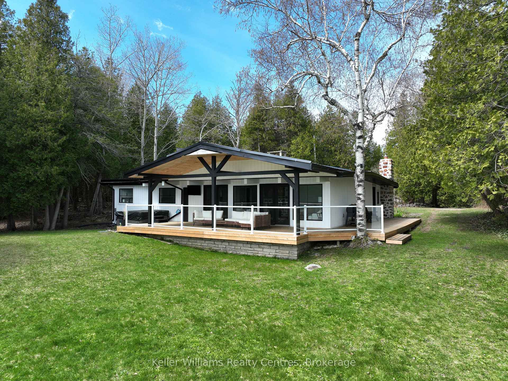 193 Tamarac Road, Northern Bruce Peninsula, ON N0H 1W0 — Northern Bruce Peninsula, Ontario