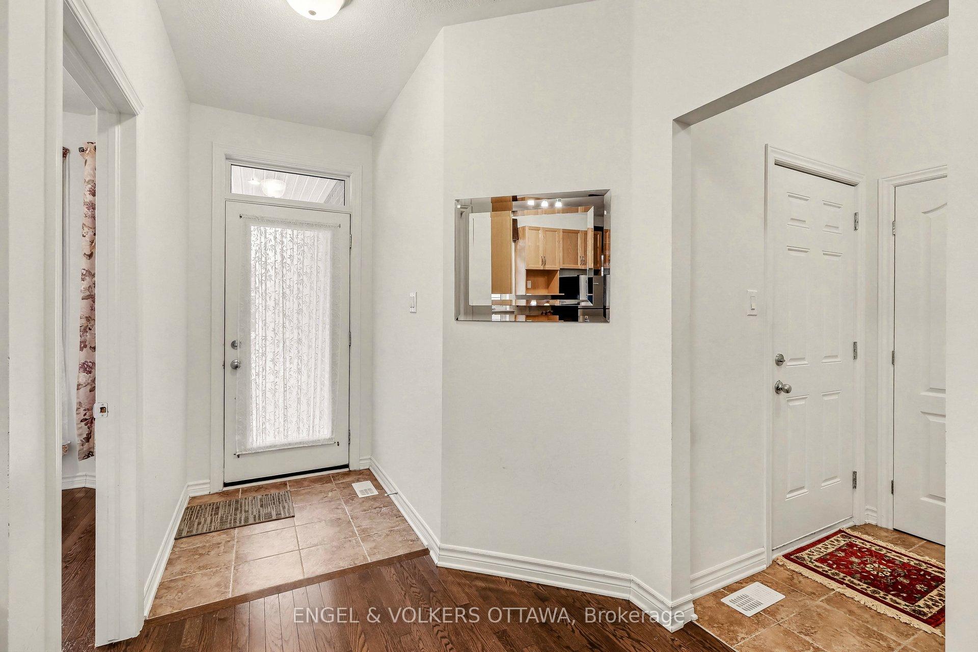 257 Bulrush Crescent, Blossom Park - Airport and Area — photo 4 of 5