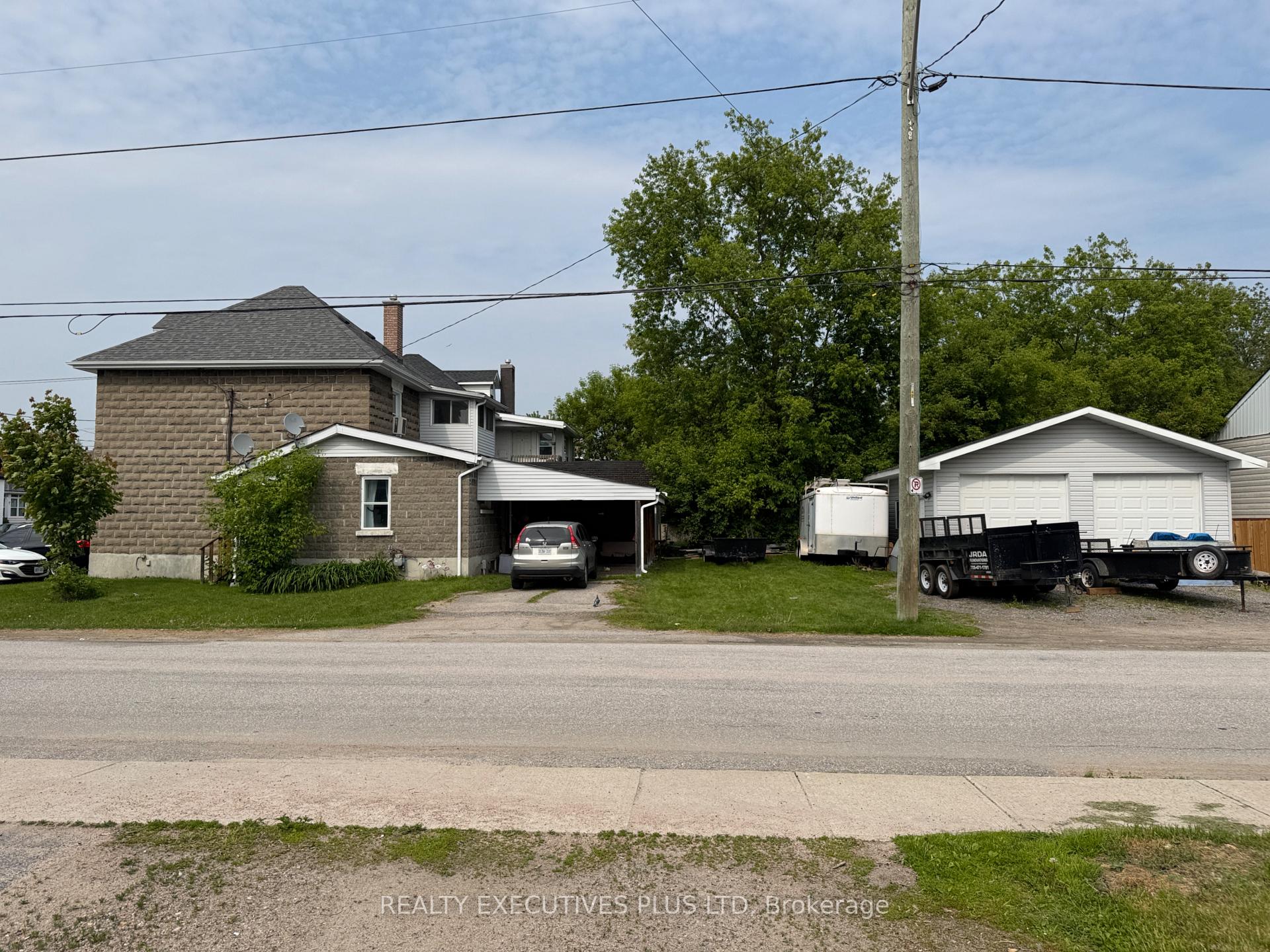 907 Fraser Street, North Bay — photo 3 of 5