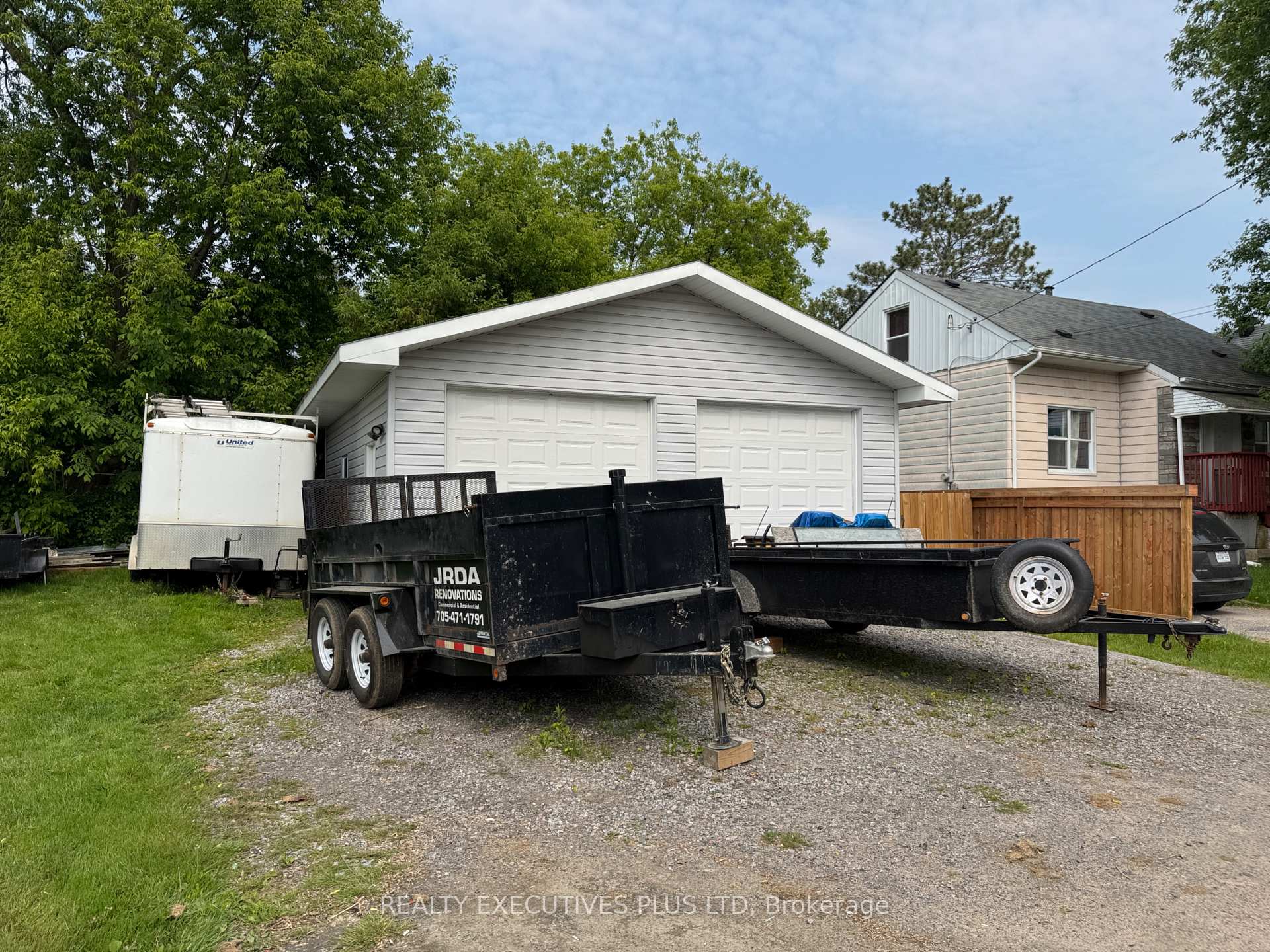 907 Fraser Street, North Bay — photo 4 of 5