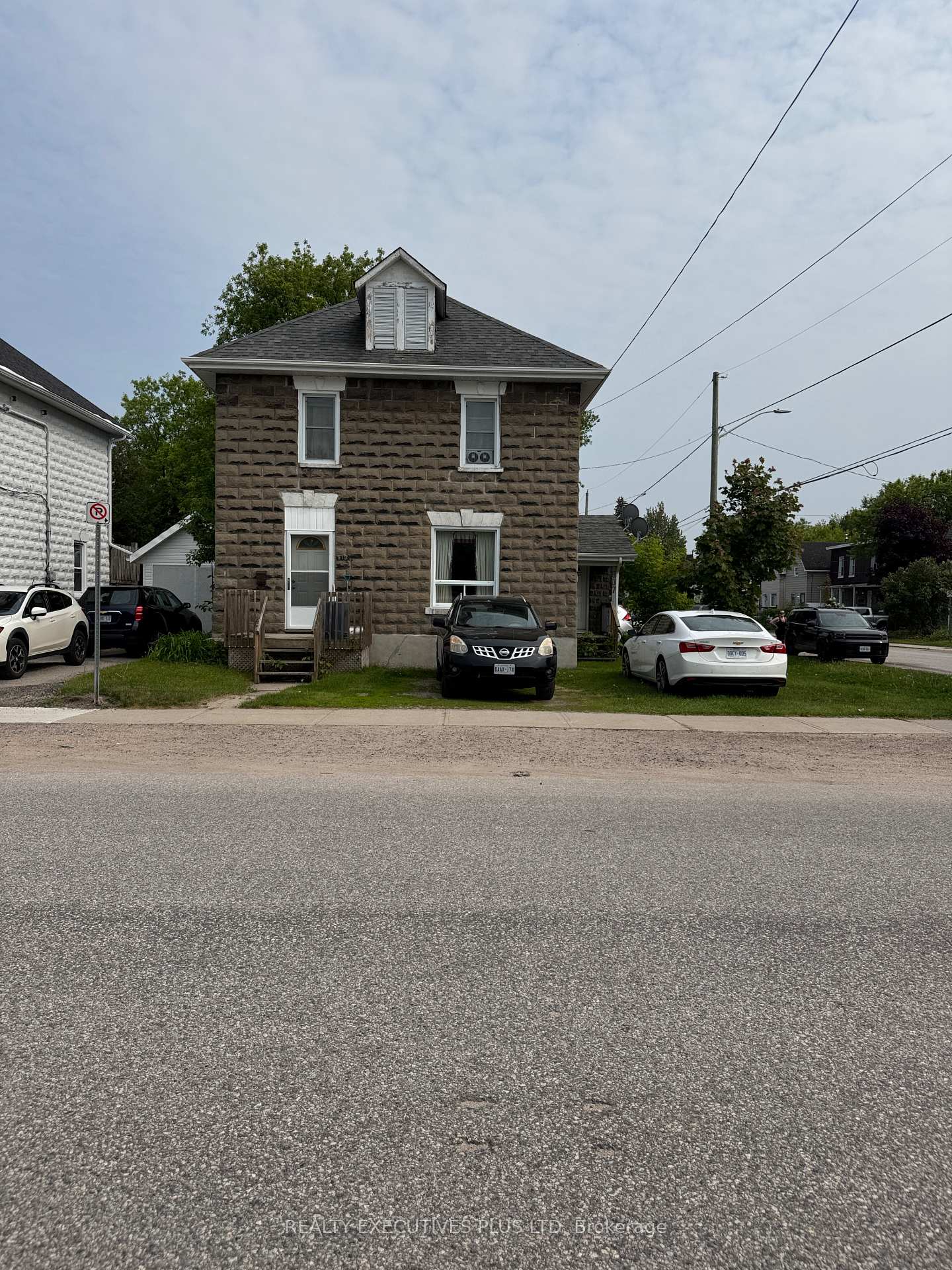 907 Fraser Street, North Bay — photo 5 of 5
