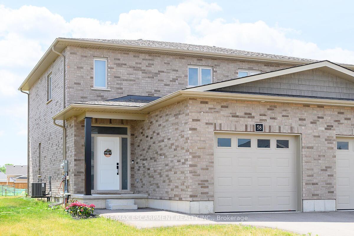 58 Peachleaf Lane, Norfolk, ON N0E 1Y0