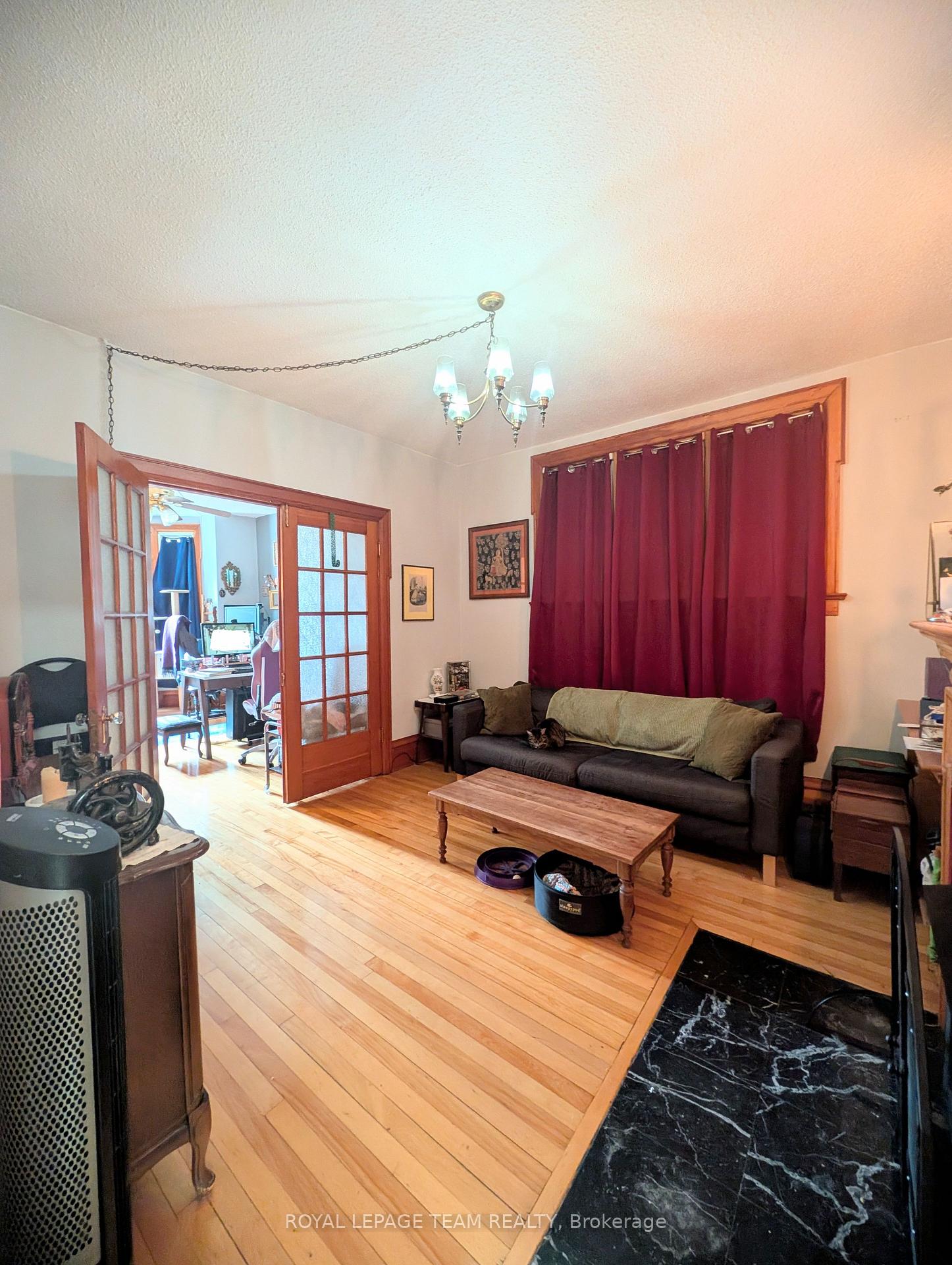 residential Property Image no.1