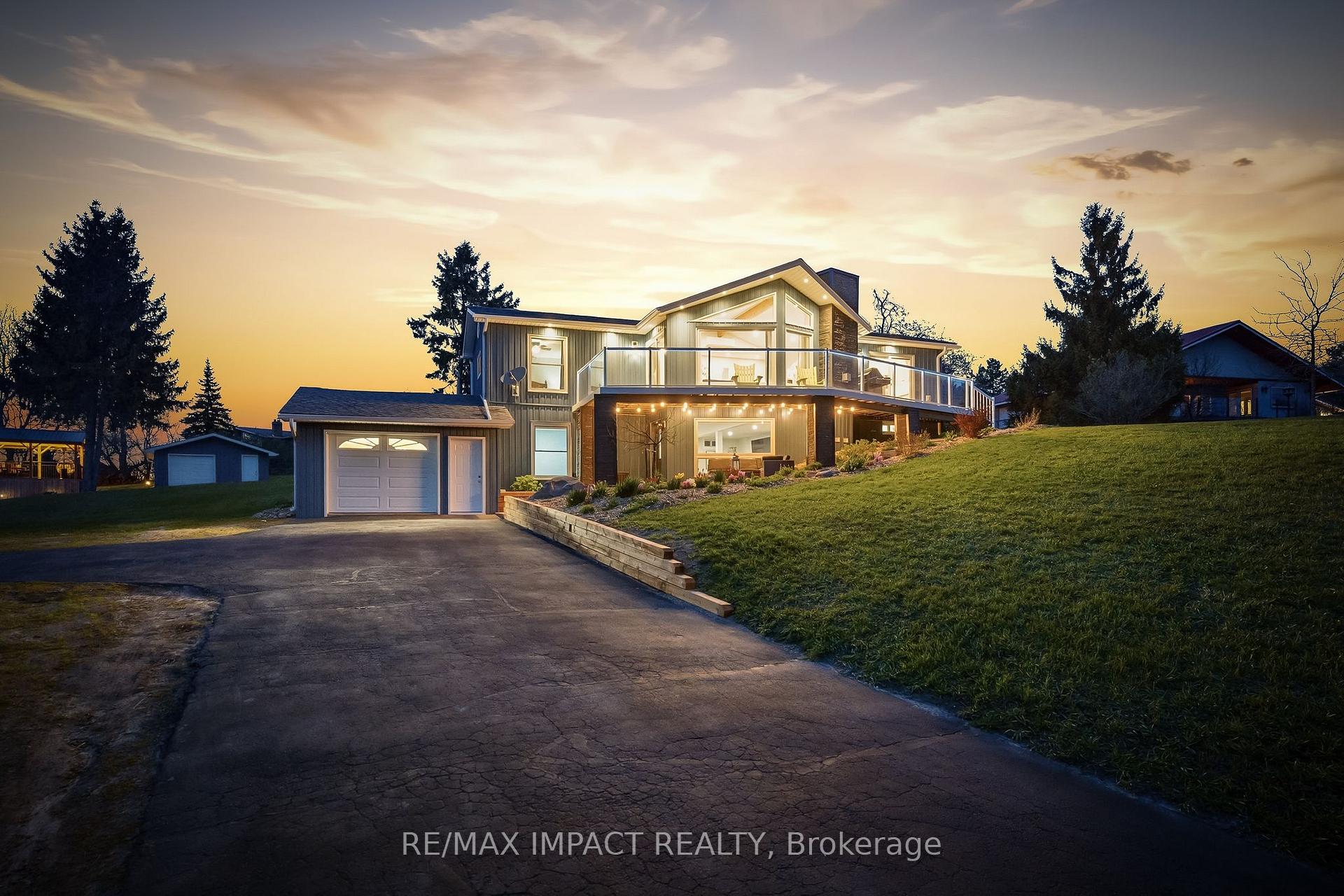2 Skiview Drive, Cavan Monaghan, ON L0A 1A0 — Cavan Monaghan, Ontario
