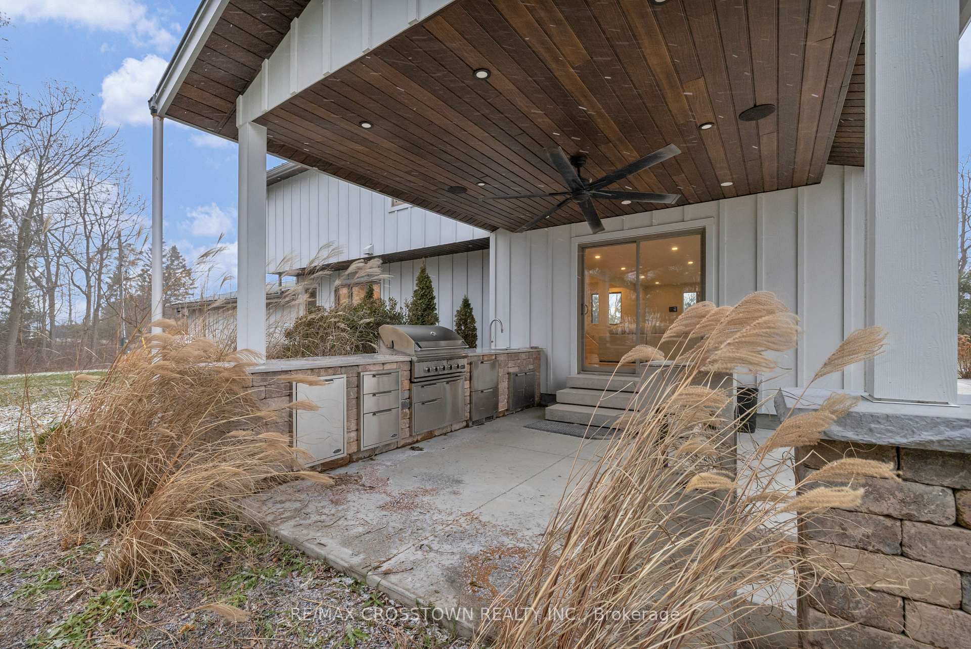 434 Front Road, Norfolk — photo 3 of 5