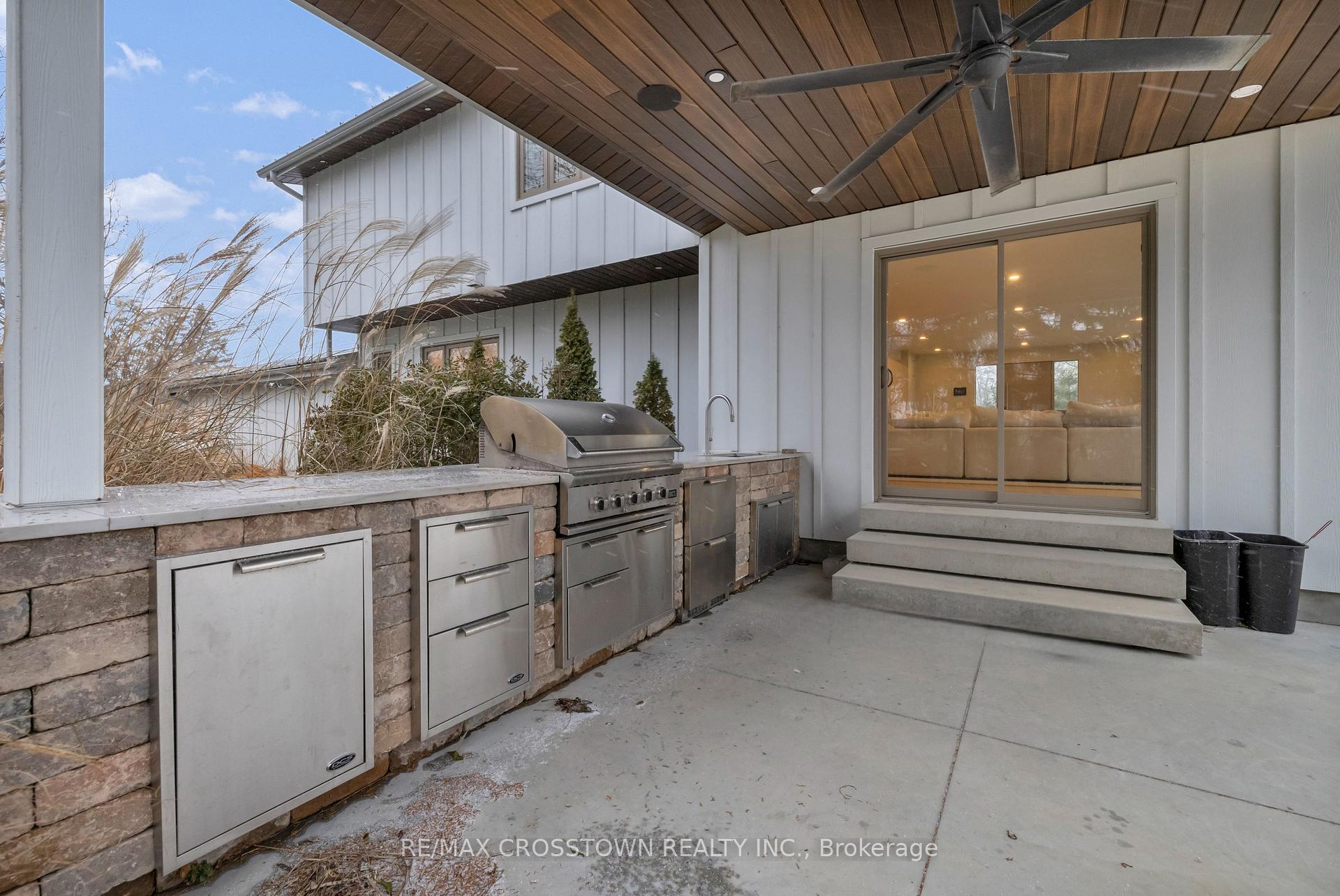 434 Front Road, Norfolk — photo 4 of 5