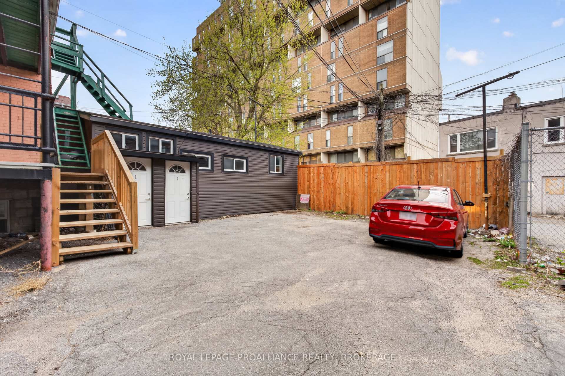 residential Property Image no.1