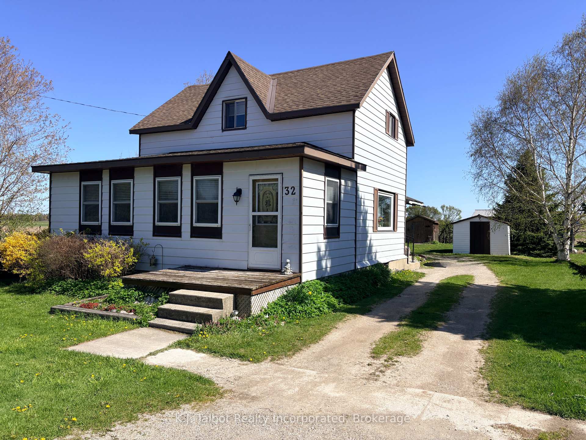 32 Albert Street, Ashfield-Colborne-Wawanosh, ON N0M 1R0