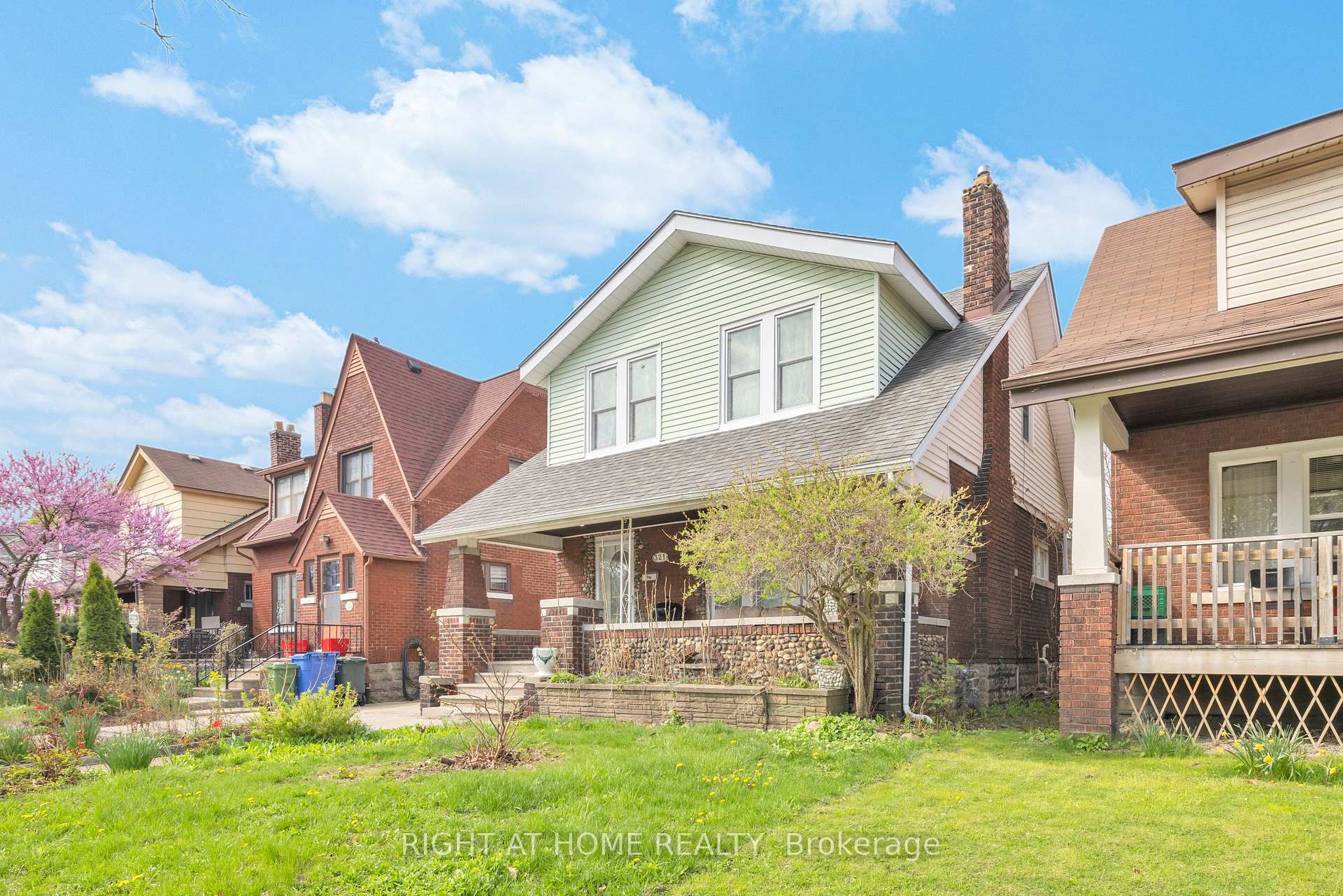 residential Property Image no.1
