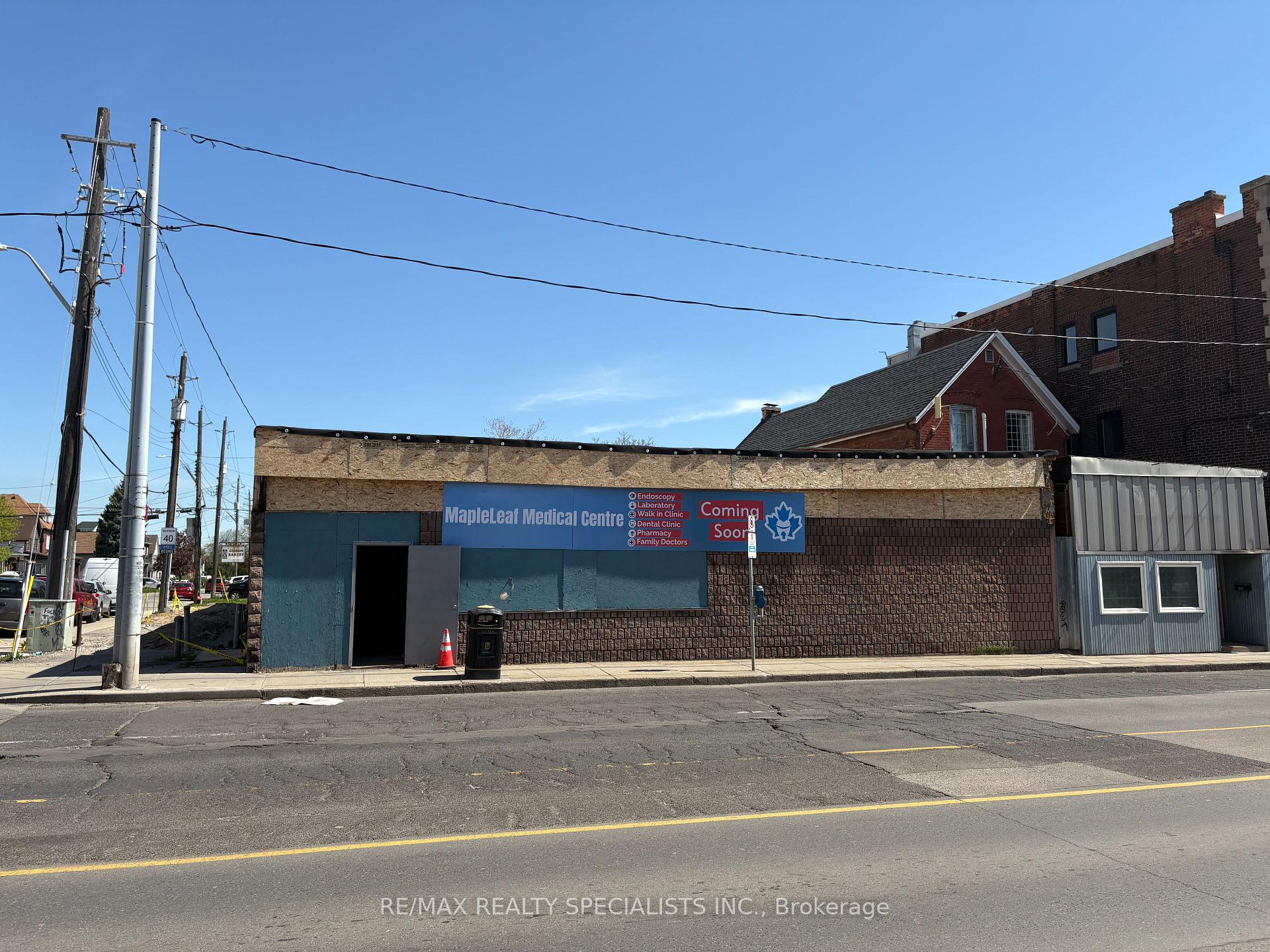 653 Barton Street E, Hamilton, ON L8Z 3A3