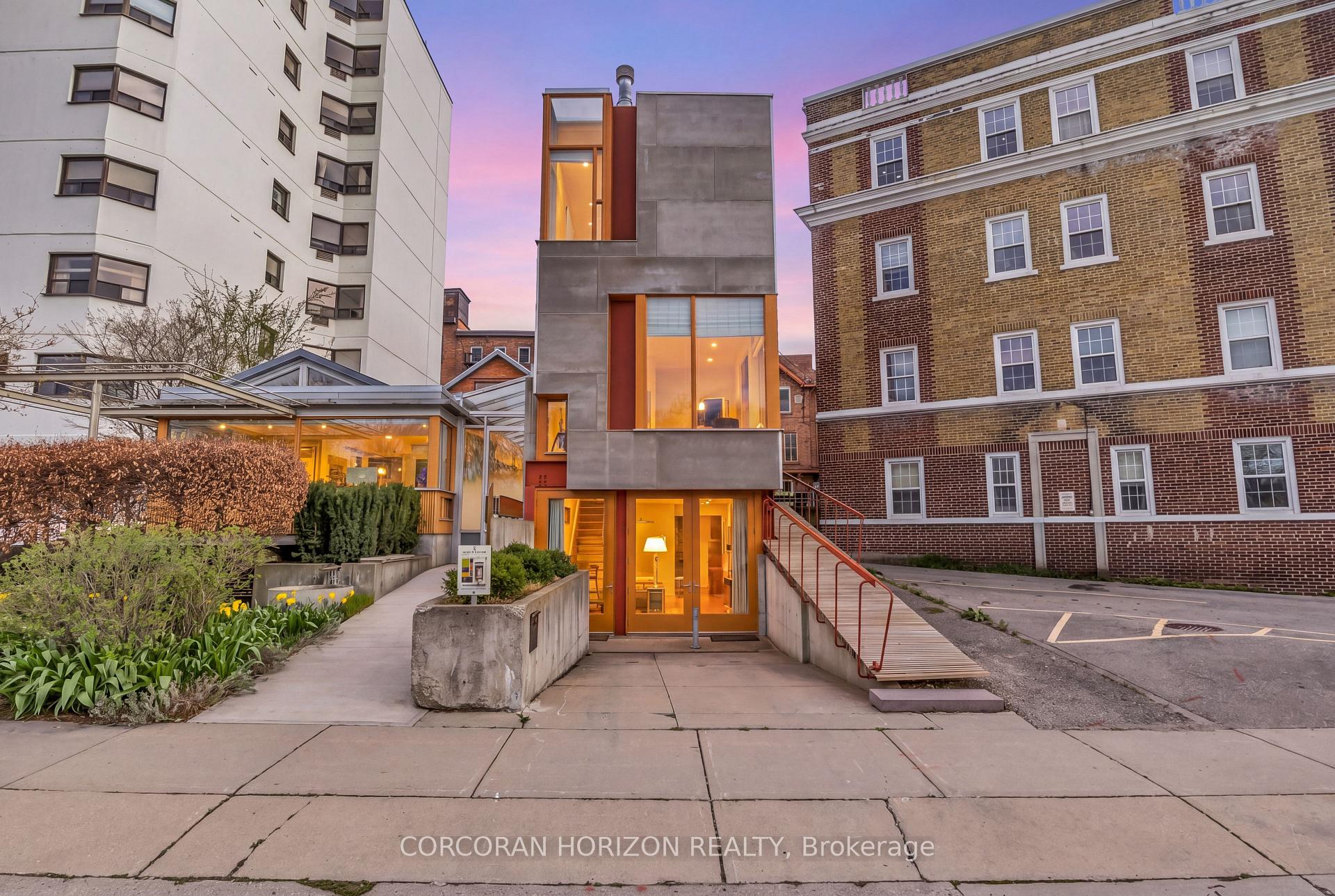 7 Coburg Street, Stratford, ON N5A 3E4